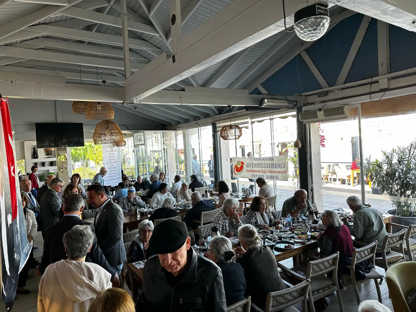 Fethiye'de Köy Enstitüleri'nin Kuruluş Yıldönümünde Dostluk Kahvaltısı