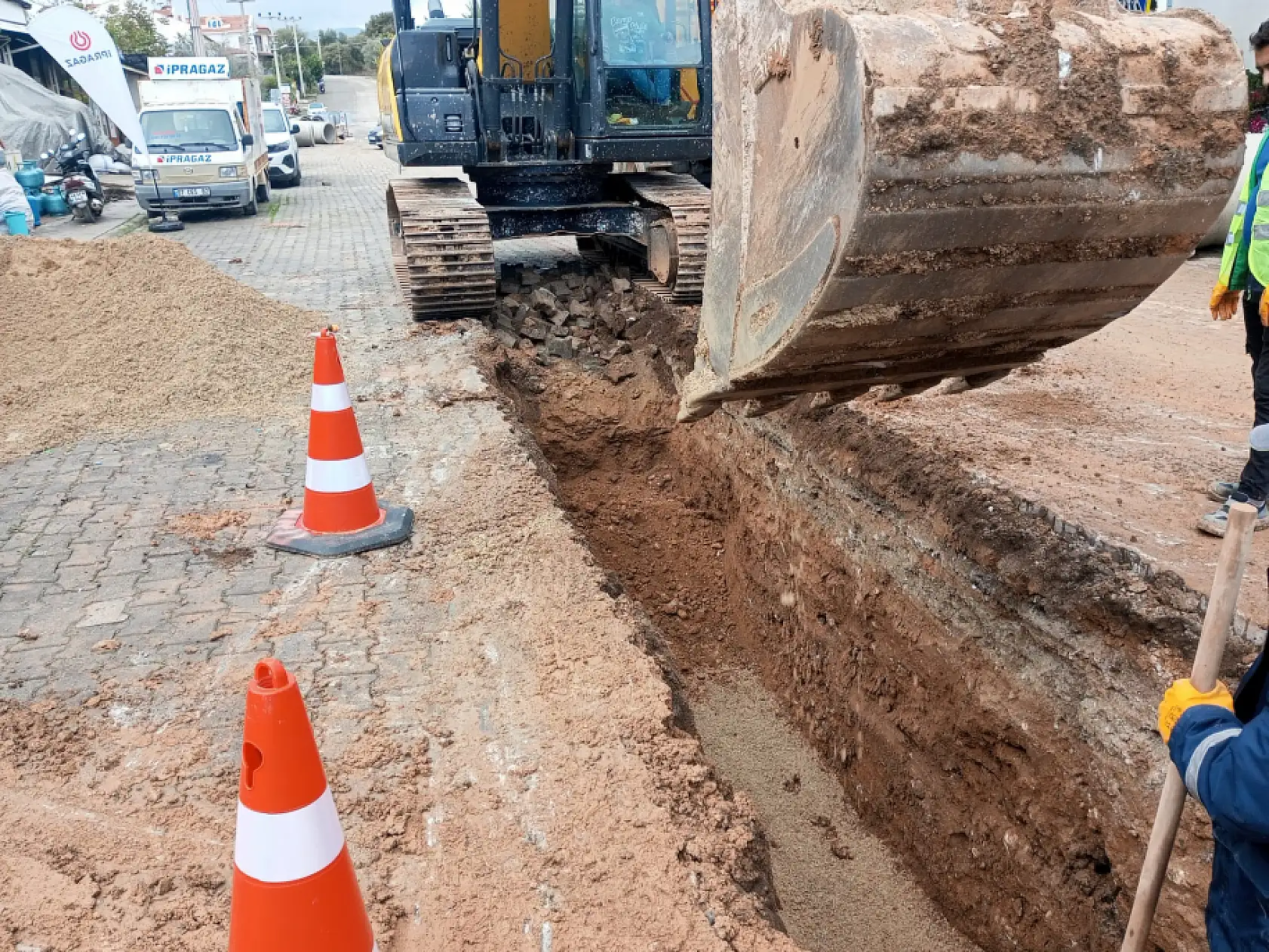 Muğla Büyükşehir'den Datça'ya 300 Milyon TL'lik Yol Yatırımı