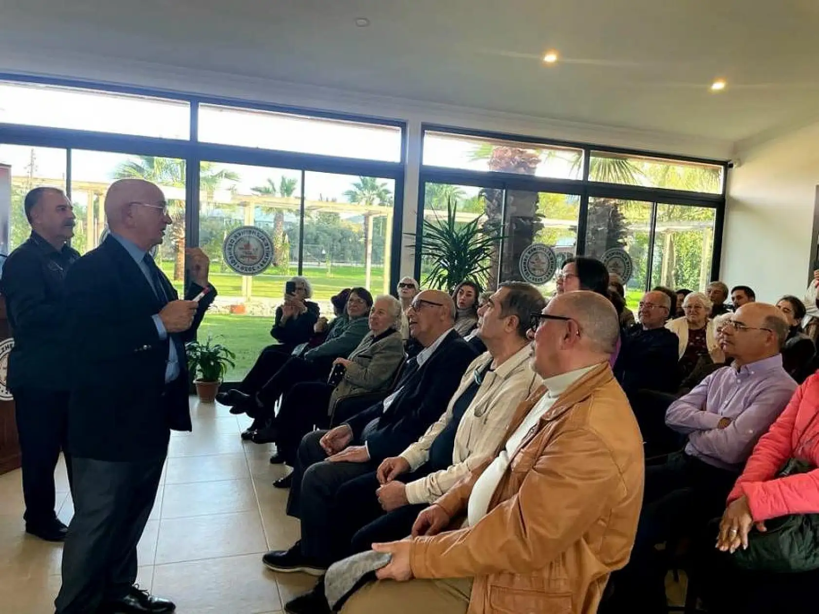 Alzheimer Derneği'nde anlamlı seminer