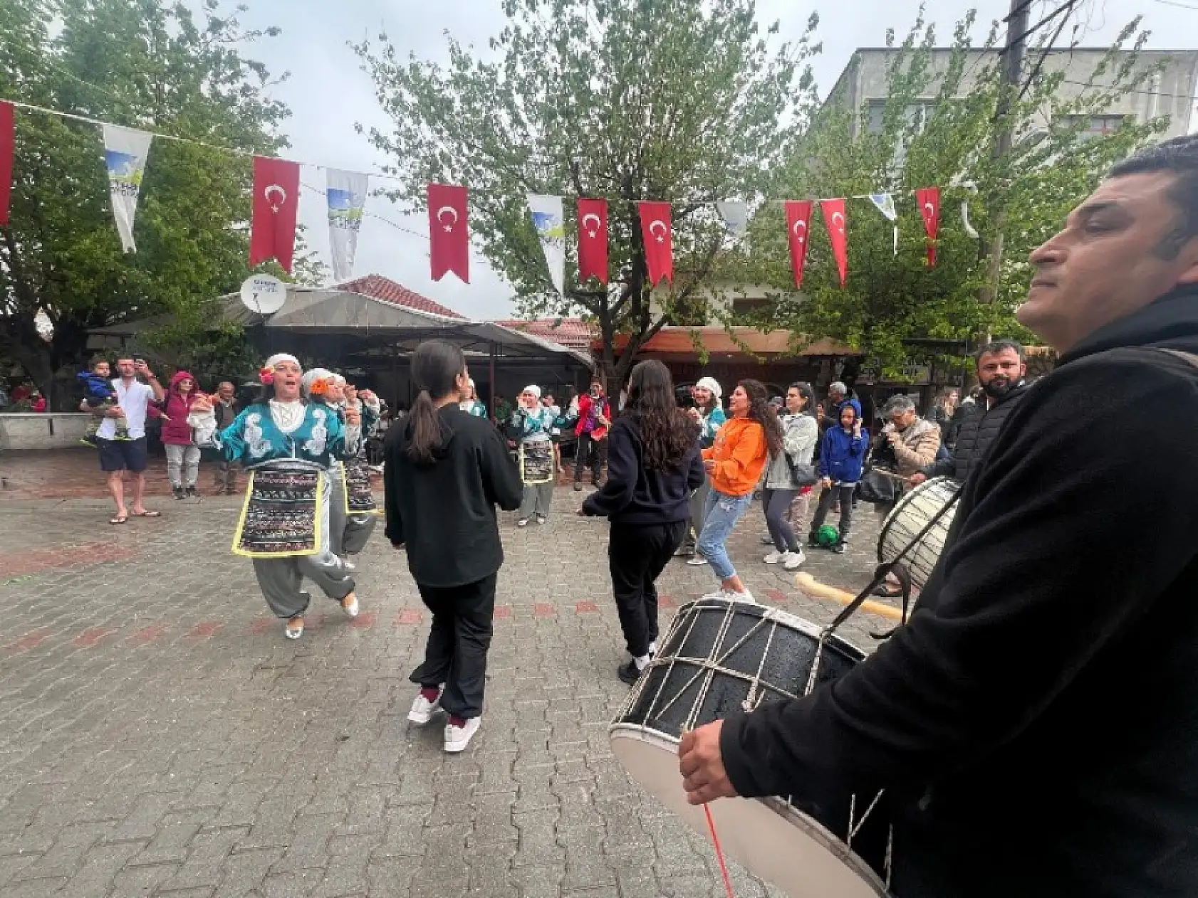 Yeşilüzümlü Festivali İkinci Gününde Yoğun İlgi Görüyor