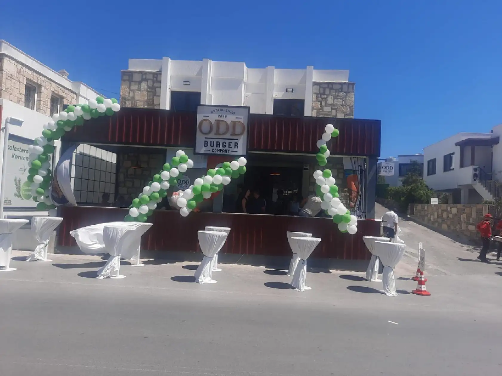 Odd Burger Ege'yi Sallayacak!