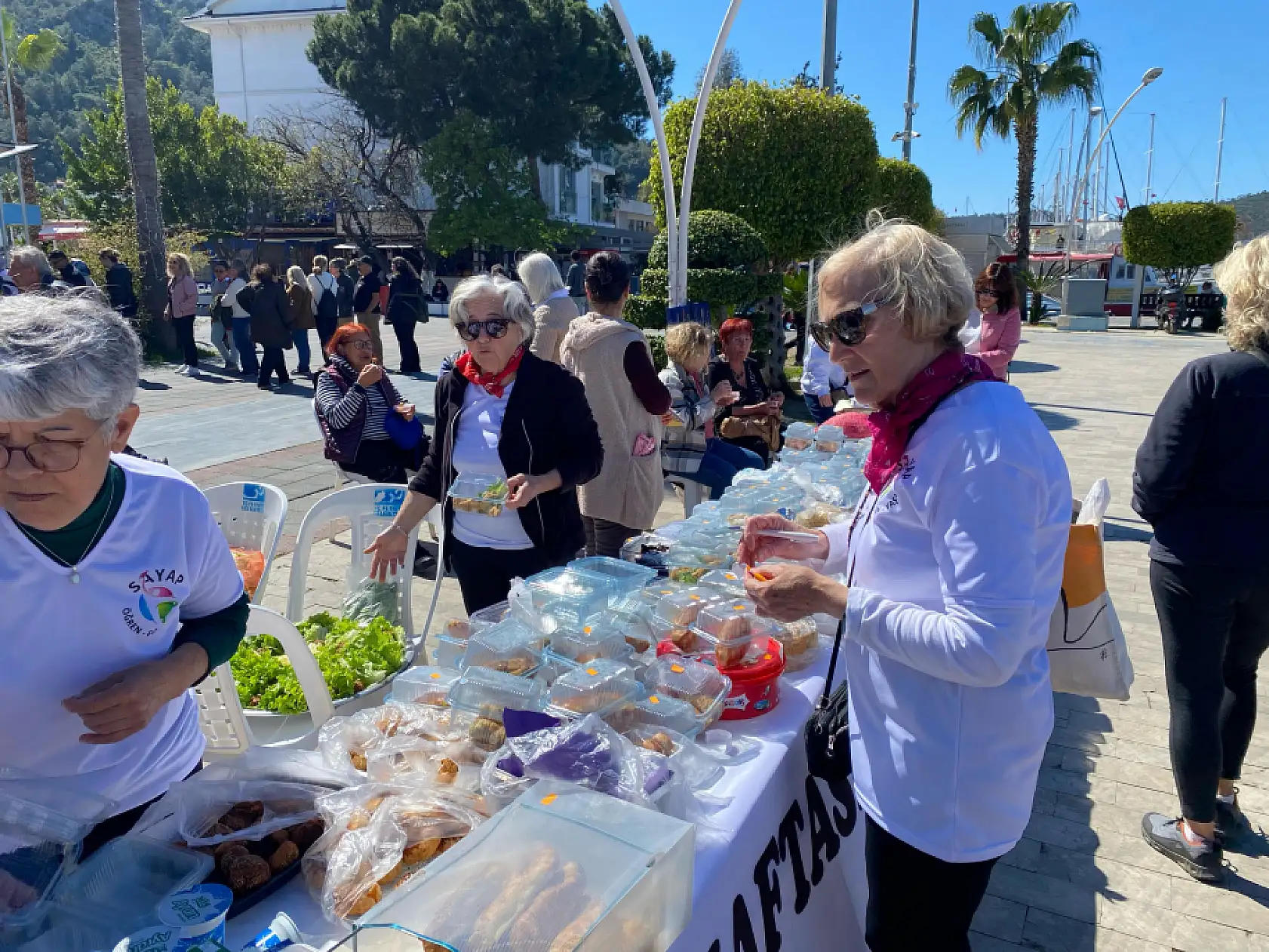 Fethiye'de Yaşlılara Saygı Haftasında Etkinlik Düzenlendi