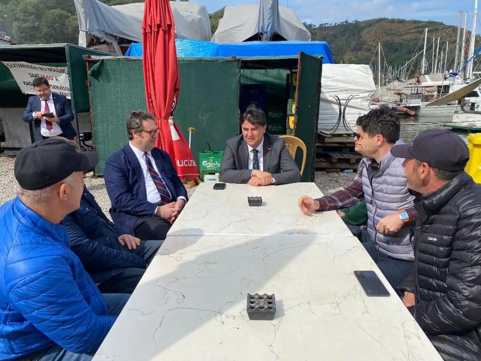 Karaca Yat Çekek Yeri Esnafının Sorunlarını Dinledi