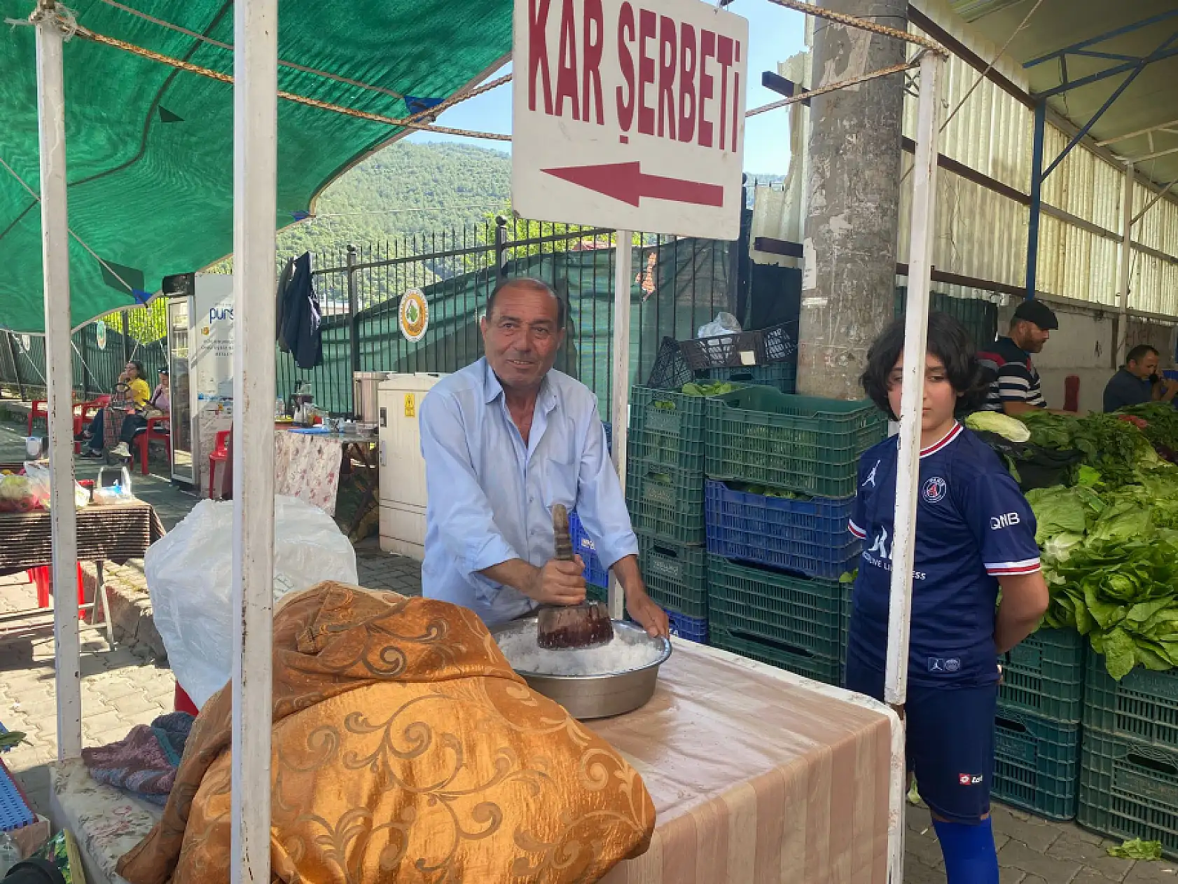 Fethiye'de ferahlatan lezzet: Kar şerbeti