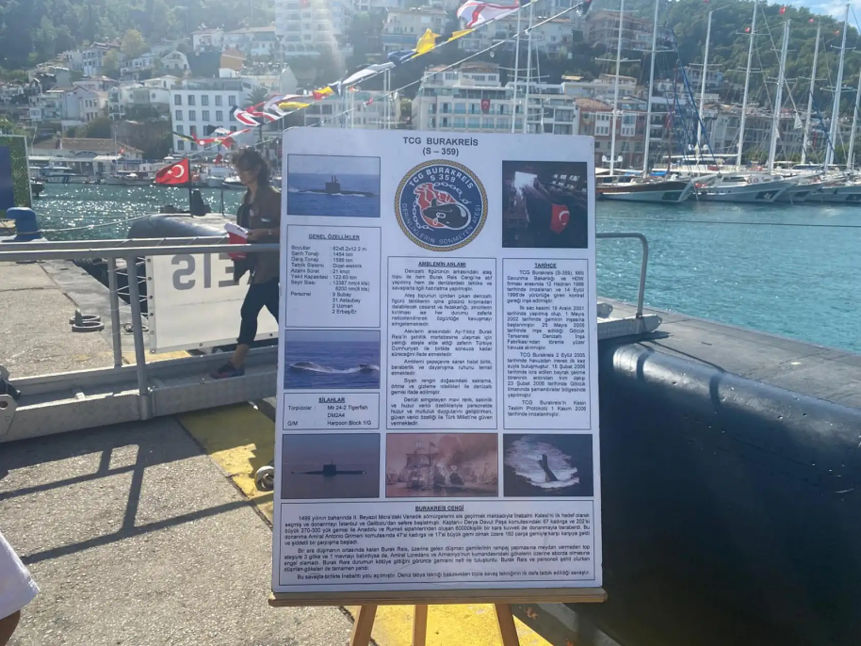 Fethiye'de TCG Burakreis Denizaltısı ve Sahil Güvenlik Botu Ziyarete Açıldı