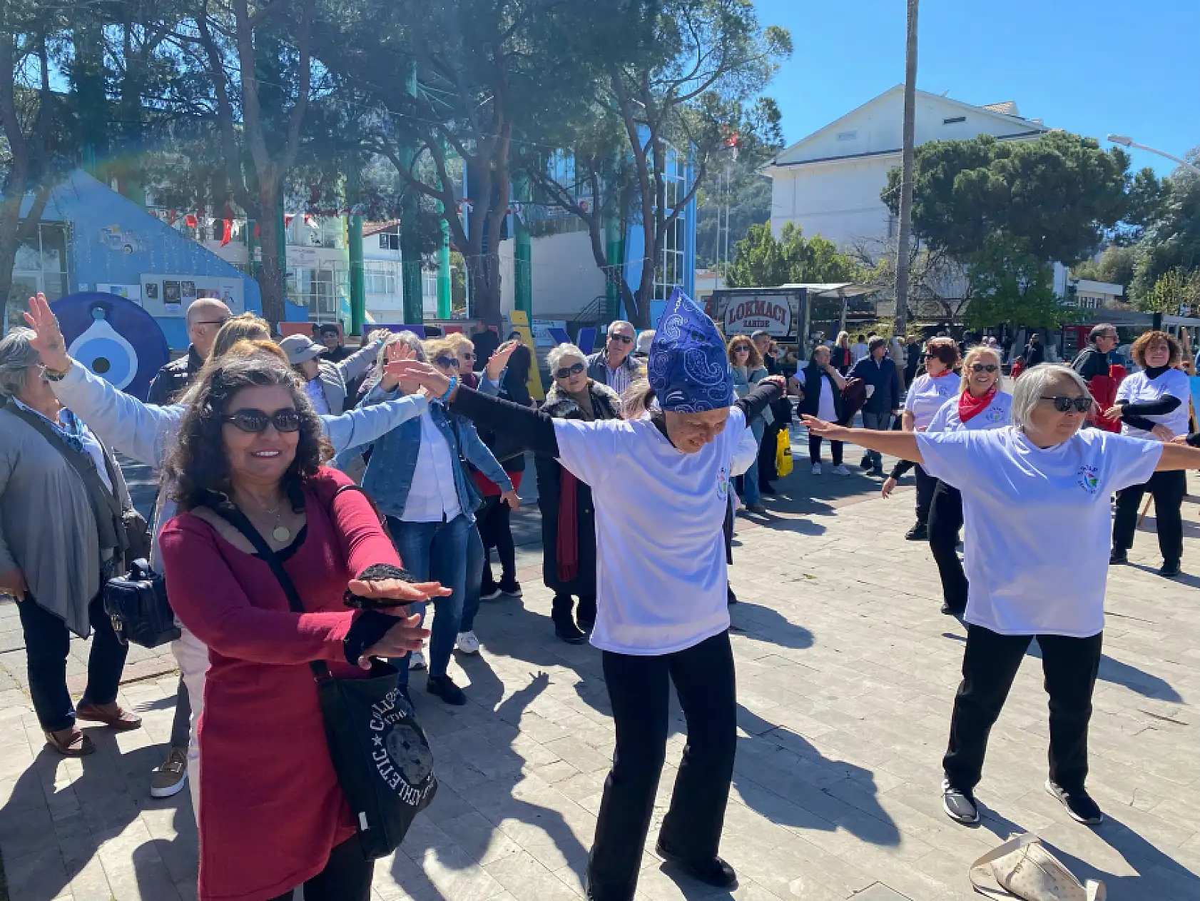 Fethiye'de Yaşlılara Saygı Haftasında Etkinlik Düzenlendi