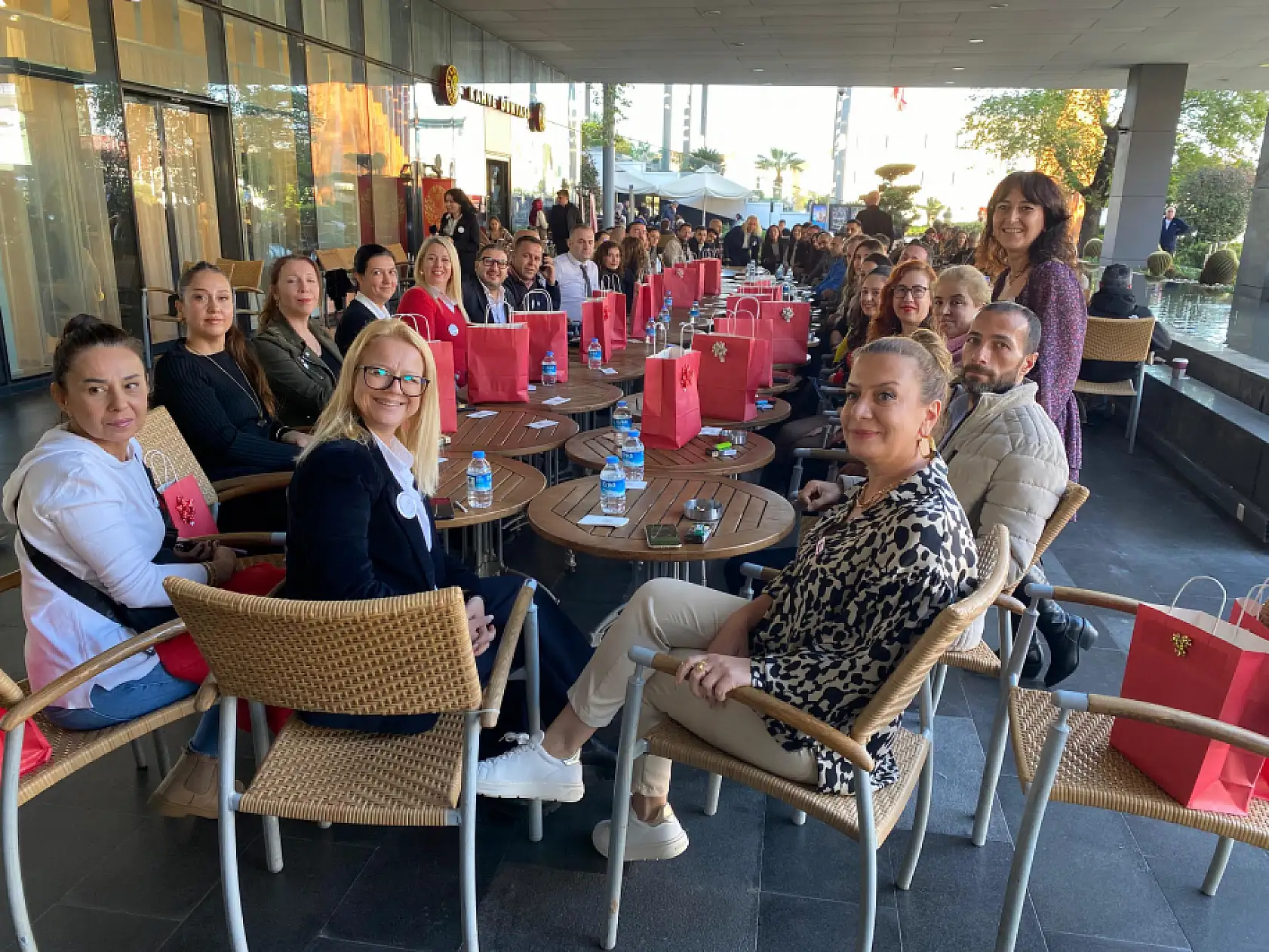 Fethiye'de 12 Aralık Mağazacılar Günü Kutlandı