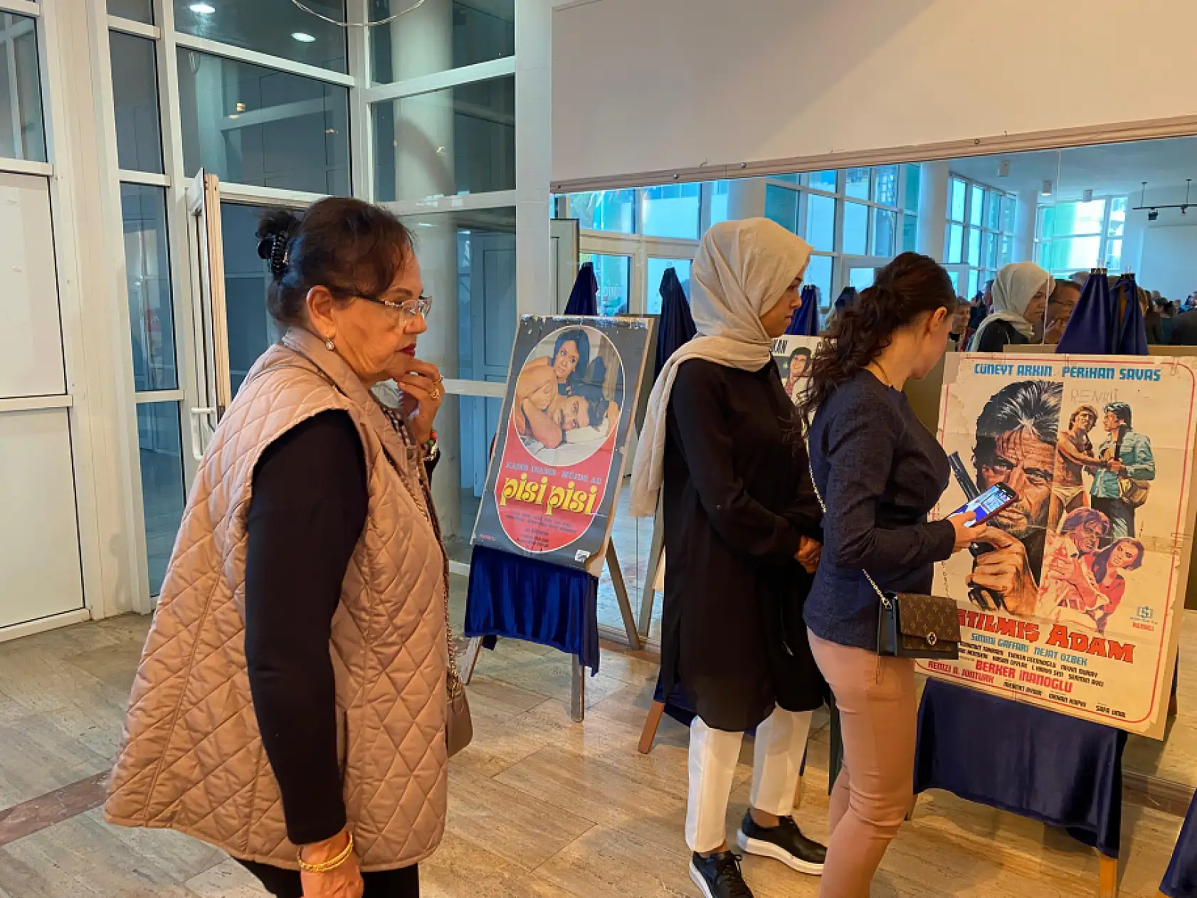 Fethiye Film Festivali'nin Yeşilçam Afişleri Sergisi Büyük İlgi Gördü