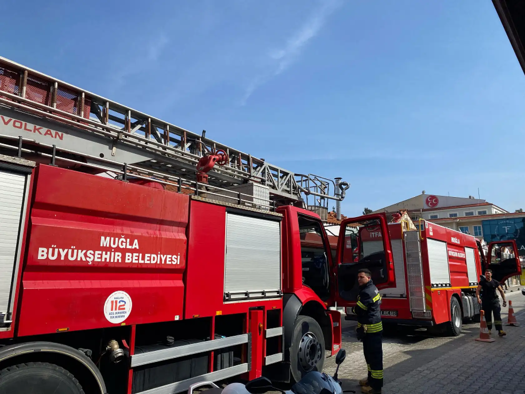 Fethiye Balık Pazarı'nda korkutan baca yangını
