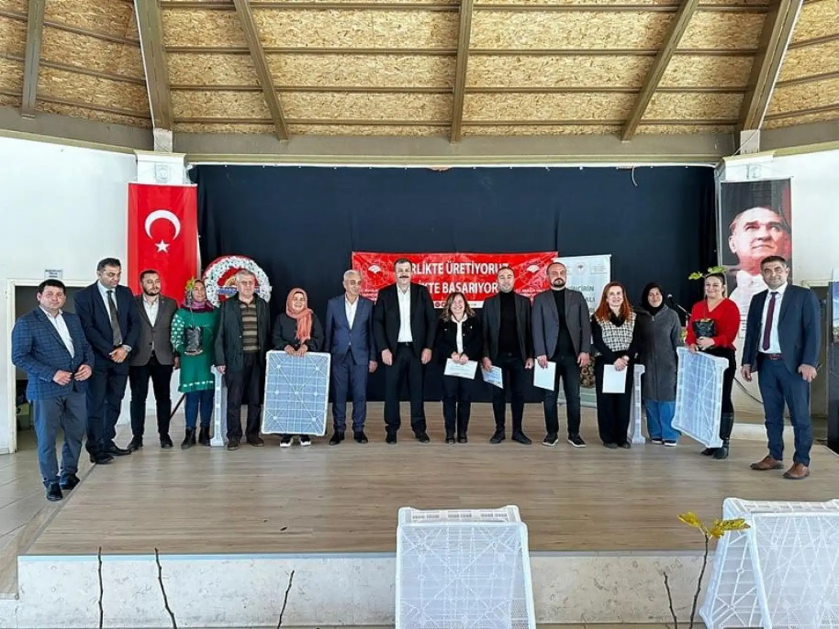 İncir fidanları dağıtıldı