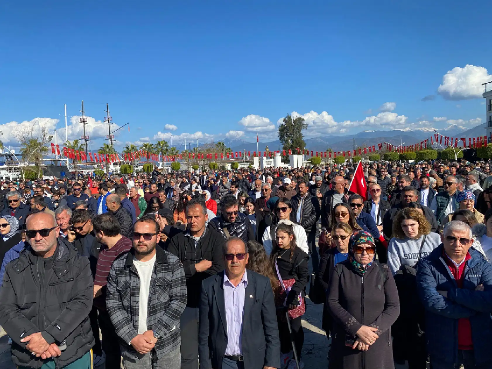 Fethiye'de 'Villa Turizmine Çık' toplantısında işletmecilerden yetkililere çağrı