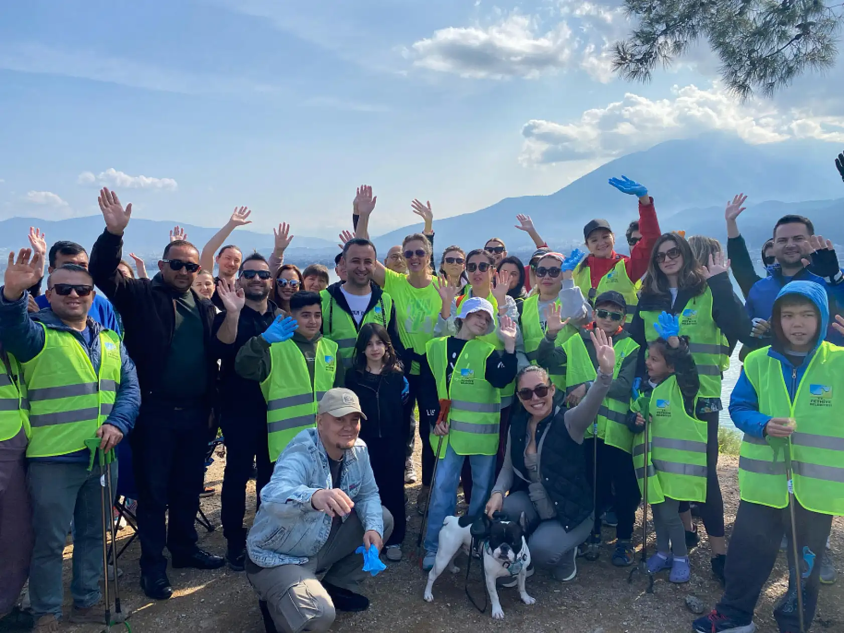 Fethiye Karagözler Yarımada'da temizlik seferberliği oluşturuldu