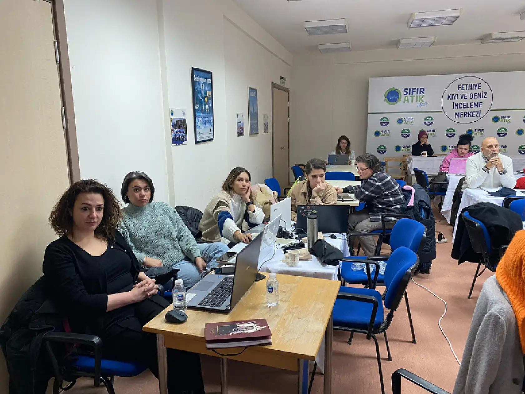 Fethiye Kent Konseyi Kadın Meclisi'nden kadınlara 'Canva Dijital Tasarım Eğitimi'