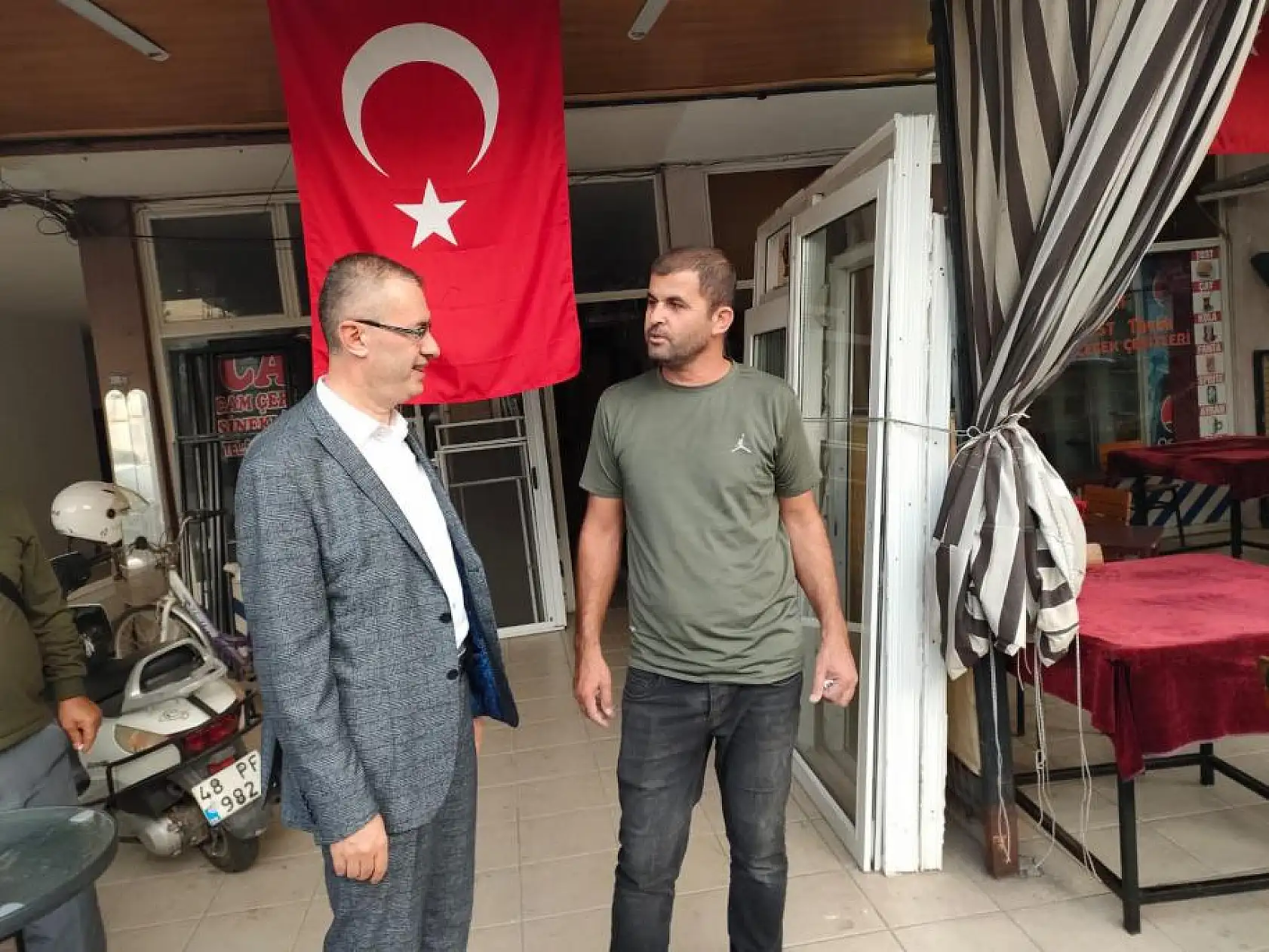 Kaymakam Ertaş, Akarca Mahallesini Ziyaret Etti