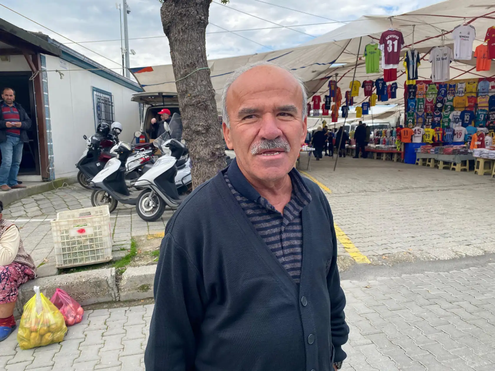 Fethiye Salı Pazarı'nda Vatandaşların Fiyat Görüşleri