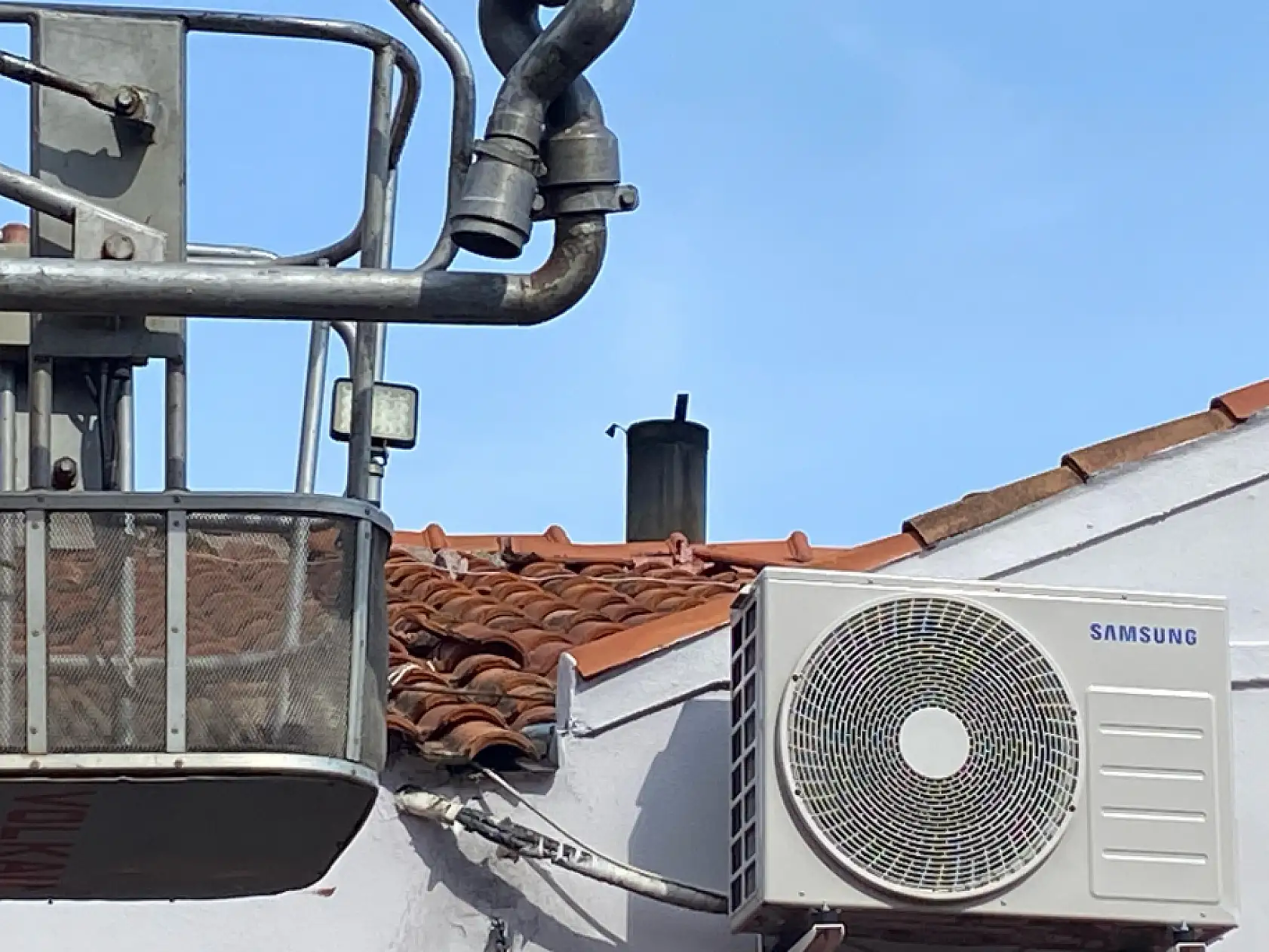 Fethiye Balık Pazarı'nda korkutan baca yangını