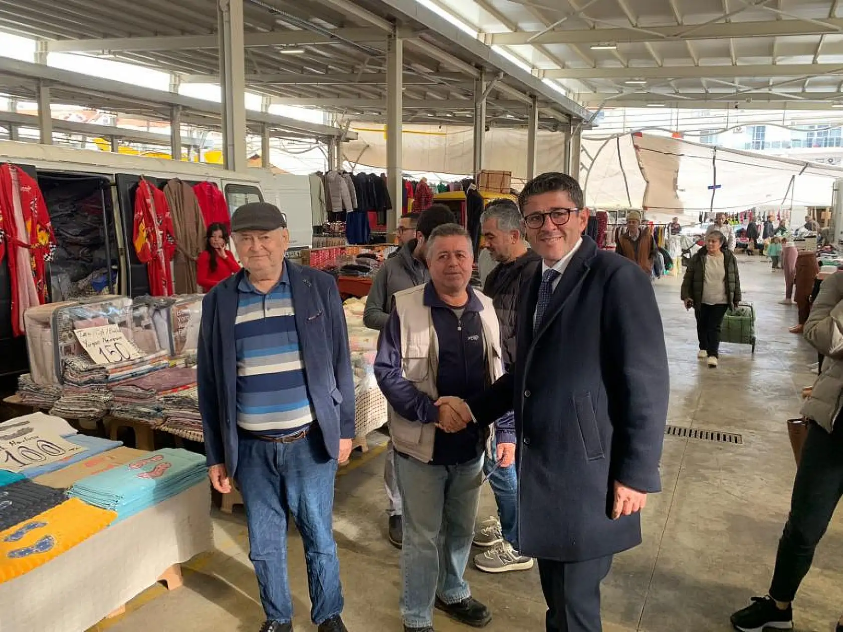 Kökten Pazar Esnafının Sorunlarını Dinledi