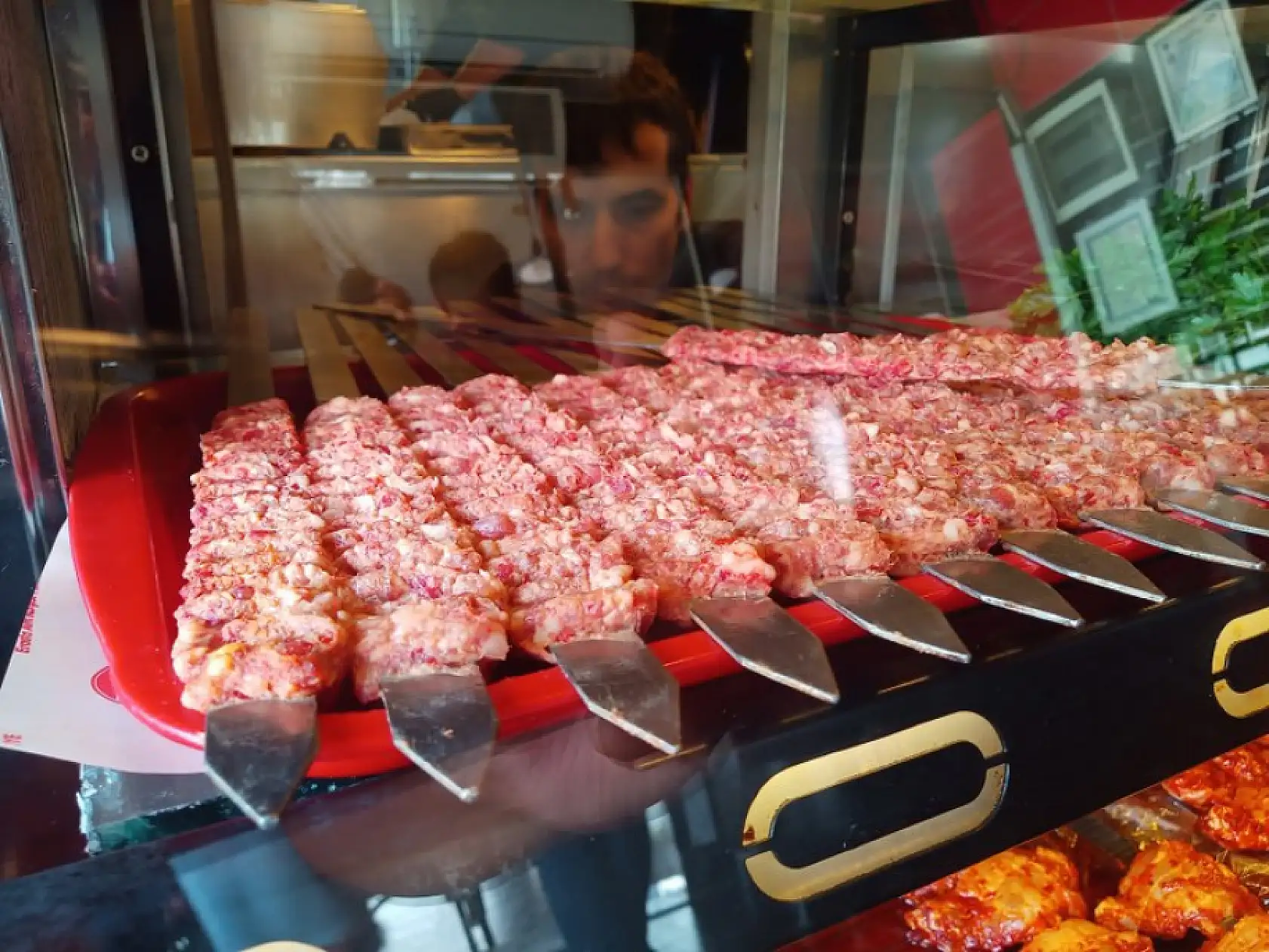 Fethiyeliler Adana mı Urfa mı tercih ediyor