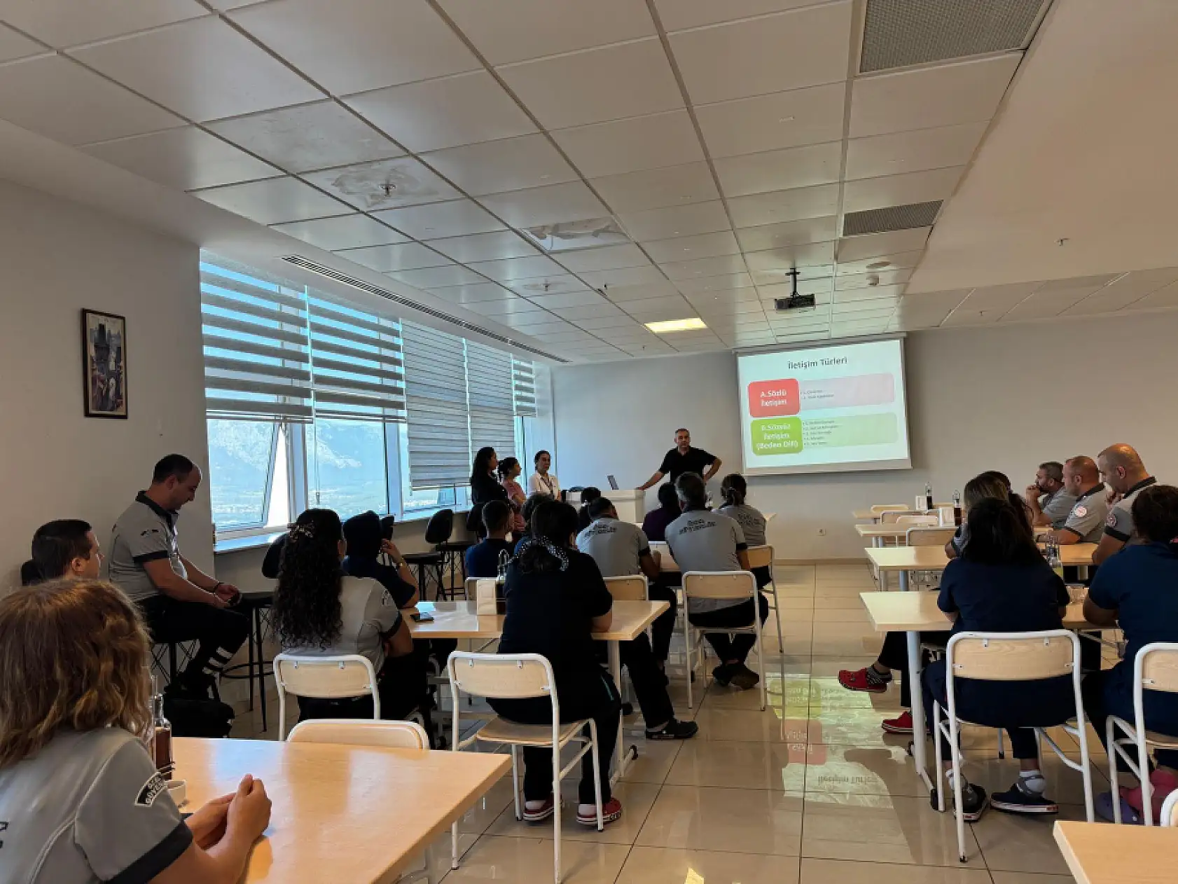 Muğla'da Kamu Hastanelerinde İletişim Odaklı Hizmet İçin Eğitimler Başladı