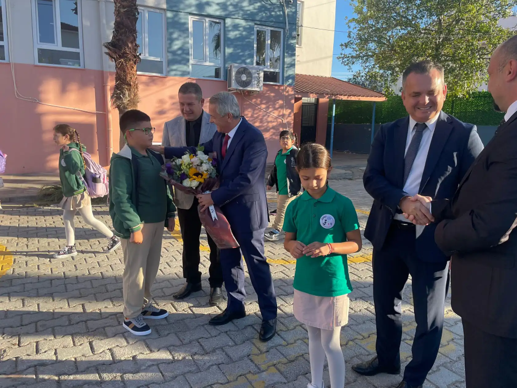 Kaymakam Fatih Akkaya: 'Sığınacağımız Liman Kitaplar Olmalıdır'