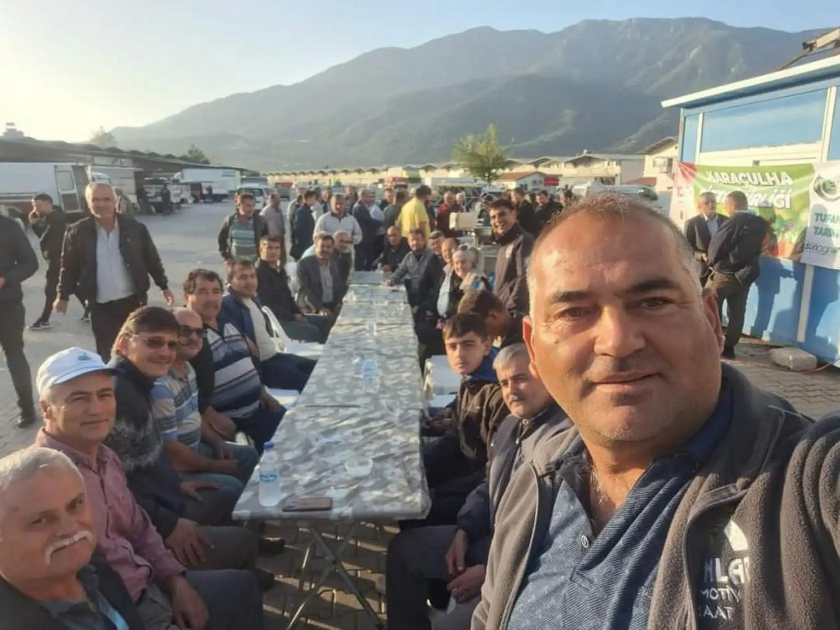 Karaçulha Çiftçiler Birliği'nden lokma ikramı