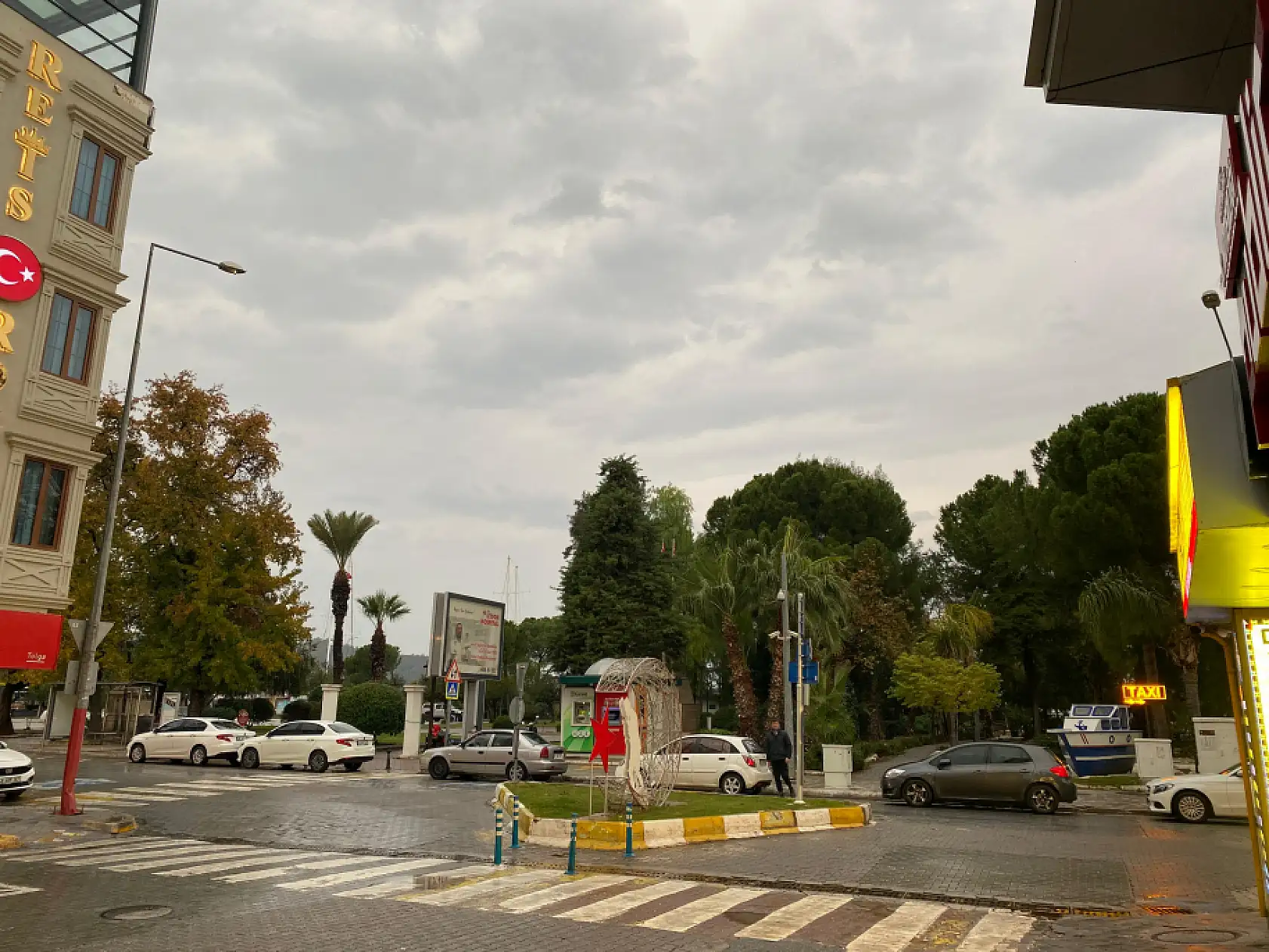 Fethiye'de beklenen yağış başladı