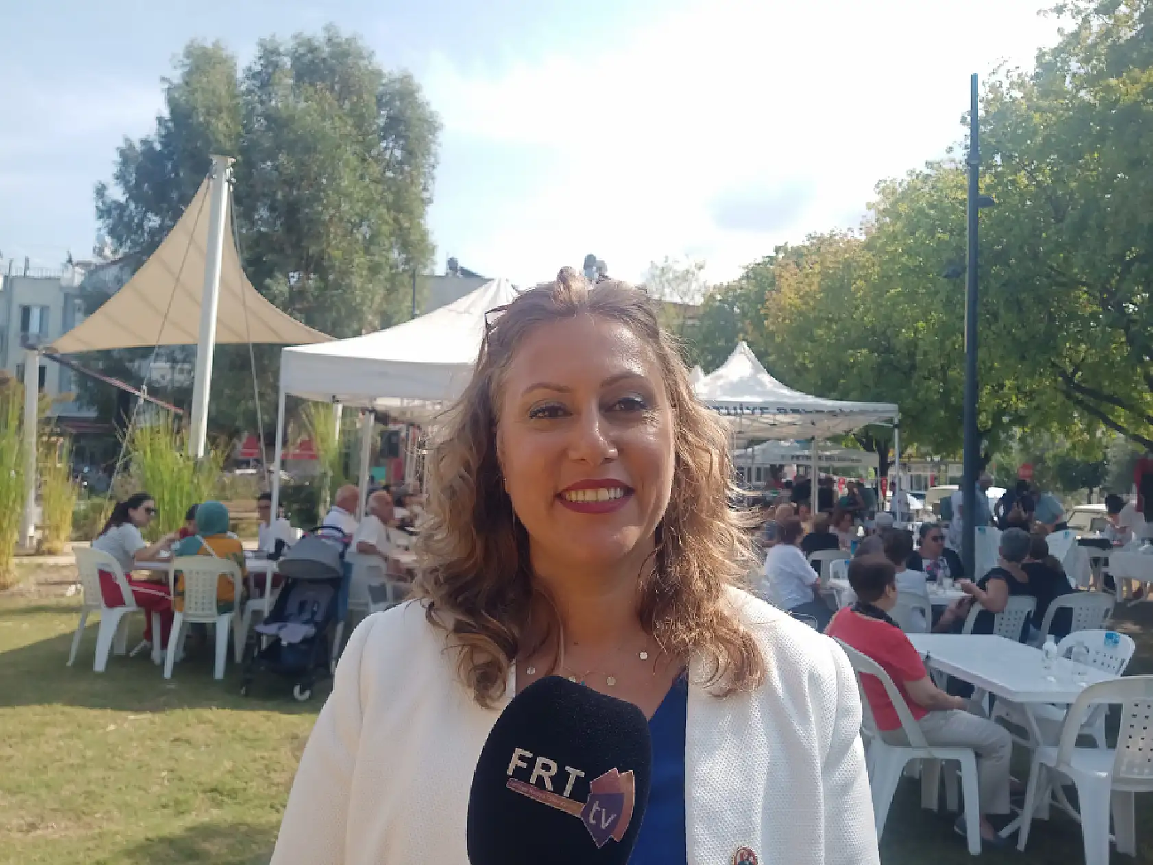 ADD Fethiye Şubesi'nden Eğitime Büyük Destek: 'Cumhuriyetin Çocuklarına Sahip Çıkıyoruz' Kermesi Yoğun İlgi Gördü