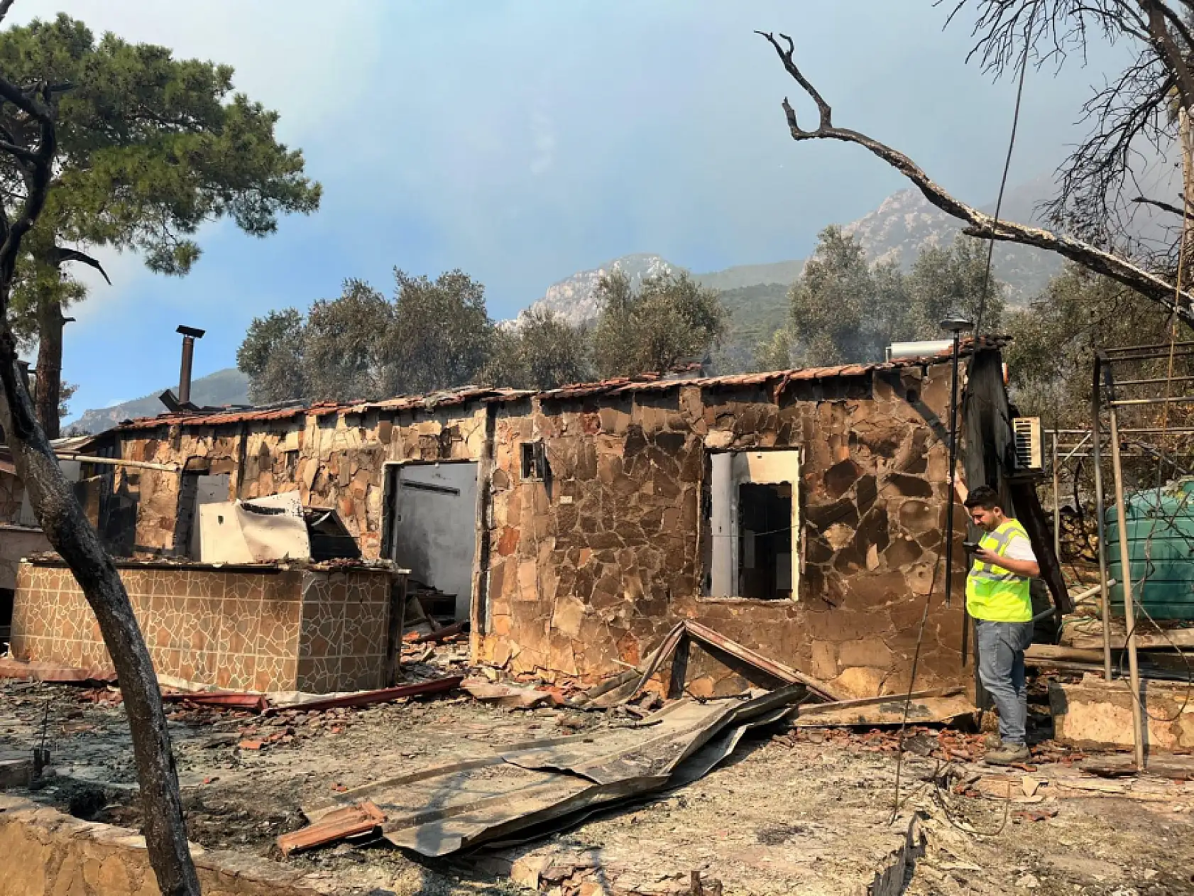 Başkan Aras 'Yaraları Birlikte Saracağız'