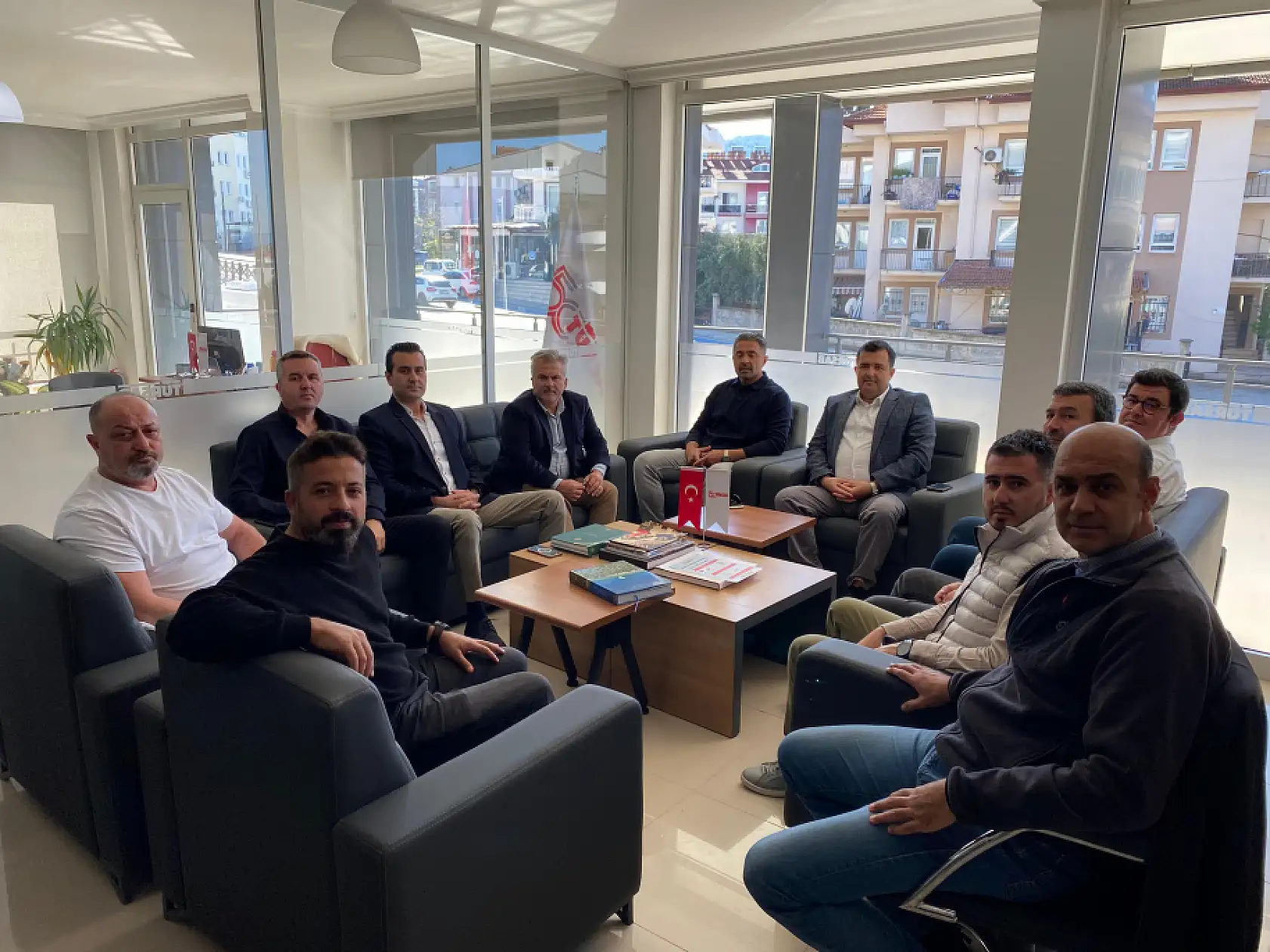 ÇALIŞ-DER Yönetiminden TÜRSAB BTK Başkanı Özgen Uysal'a Ziyaret