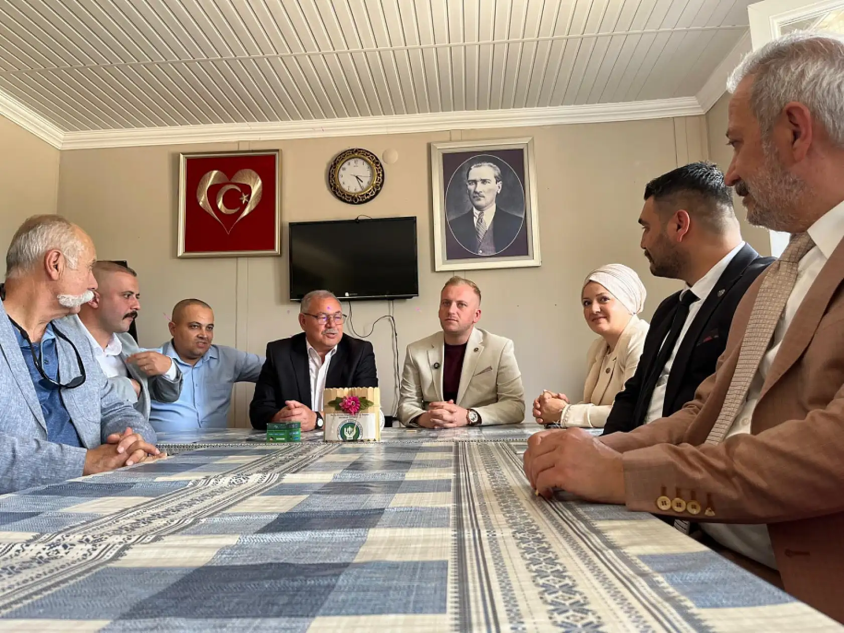MHP Muğla İl Başkanlığı'ndan Engelliler Haftası kapsamında anlamlı ziyaret