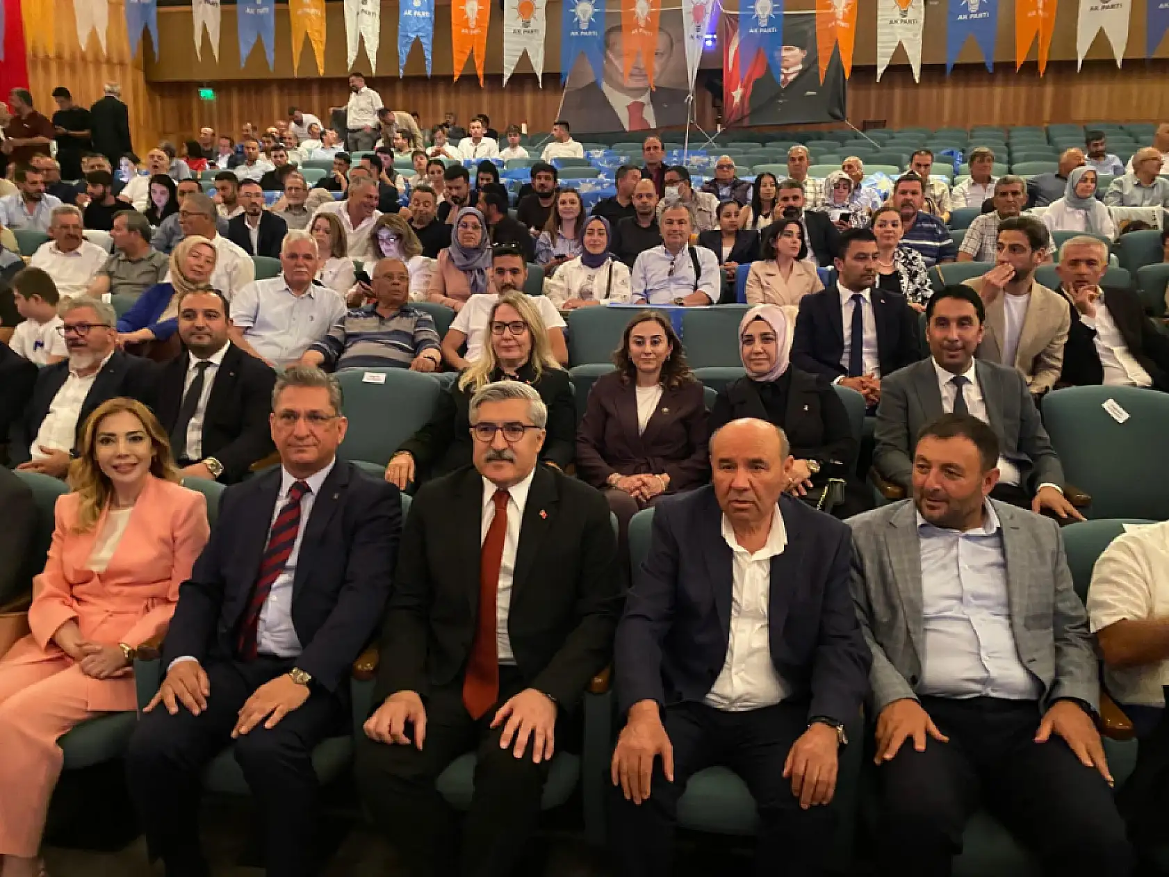 AK Parti Muğla İl Danışma Meclisi Toplantısı yoğun katılımla gerçekleşti