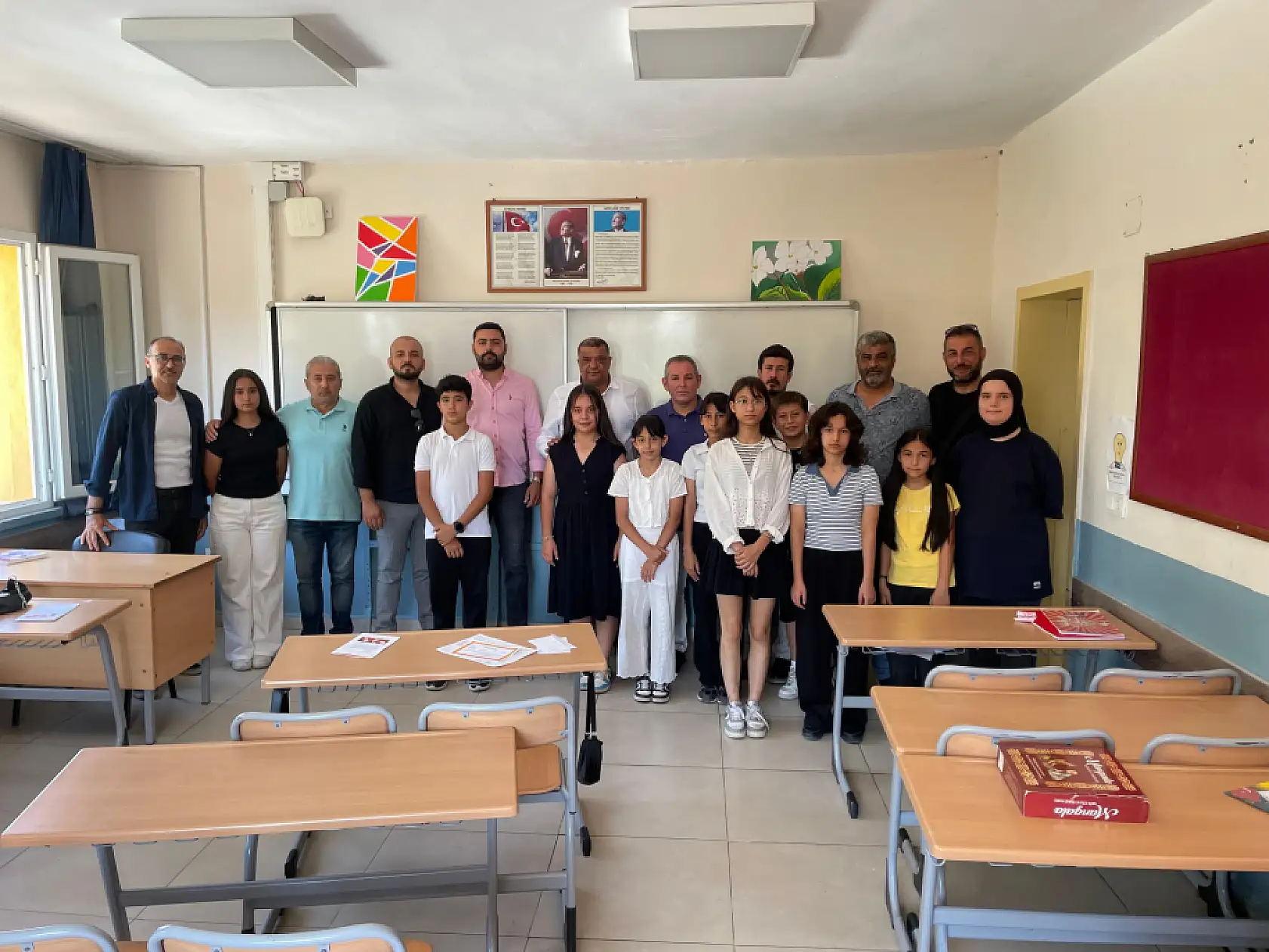 MHP Fethiye'den Başarılı Öğrencilere Sinema Bileti ve Bisiklet Hediyesi