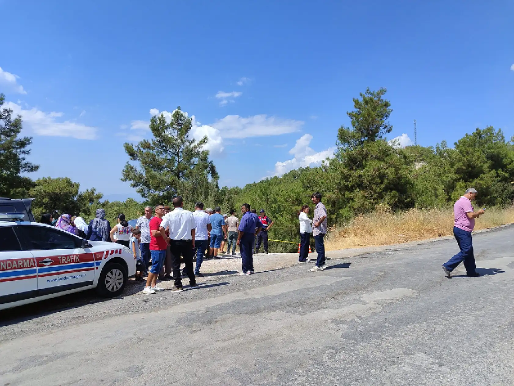 Muğla Seydikemer'de feci kaza: Araç uçuruma yuvarlandı, 1 ölü 4 yaralı