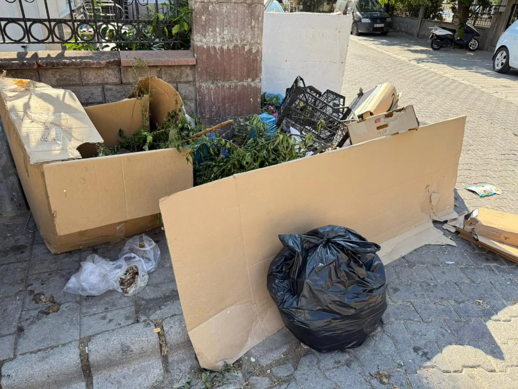 Fethiye'de Duyarsız Vatandaşlar Çevreyi Kirletmeye Devam Ediyor