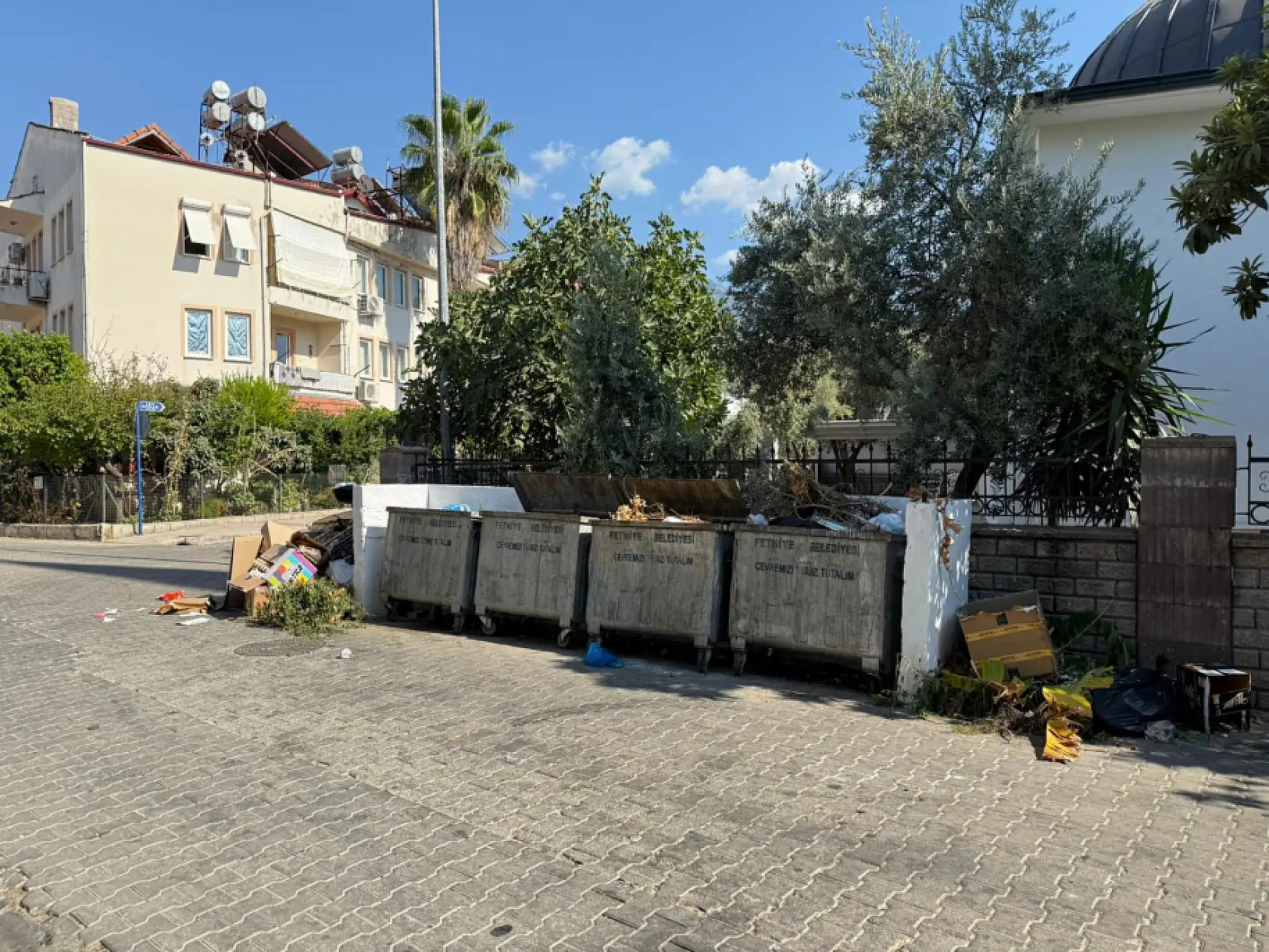 Fethiye'de Duyarsız Vatandaşlar Çevreyi Kirletmeye Devam Ediyor