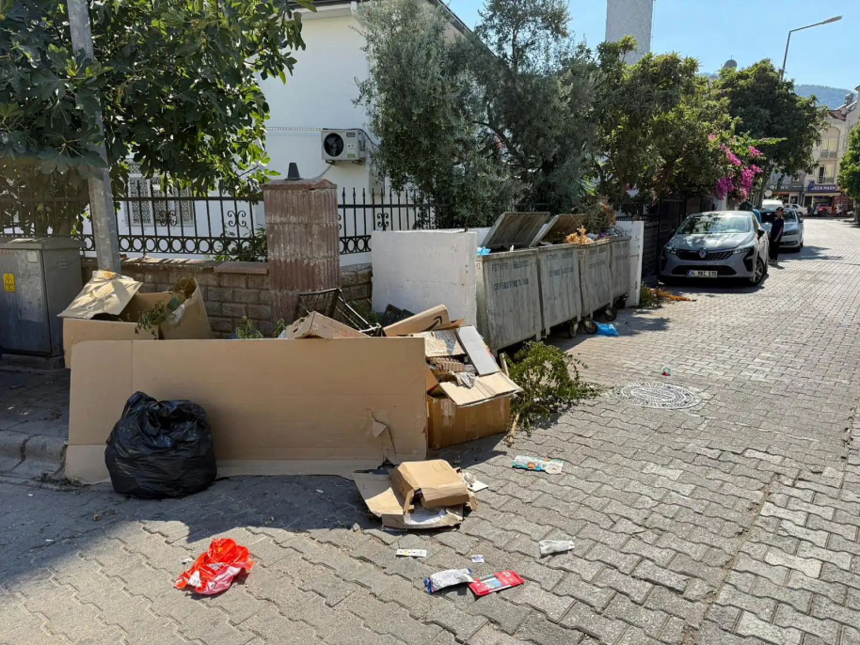 Fethiye'de Duyarsız Vatandaşlar Çevreyi Kirletmeye Devam Ediyor