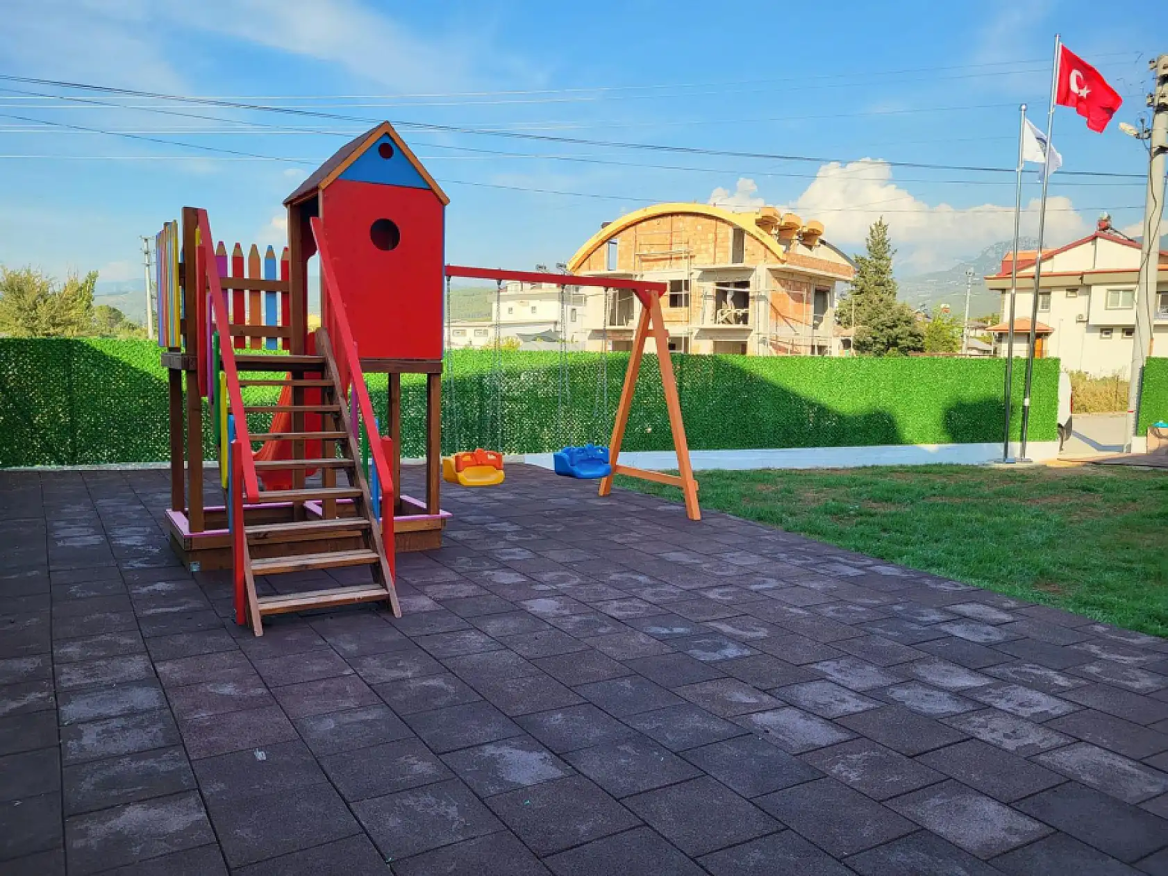 Seydikemer Emin Eller Gündüz Bakımevi'nde Başvurular Başladı