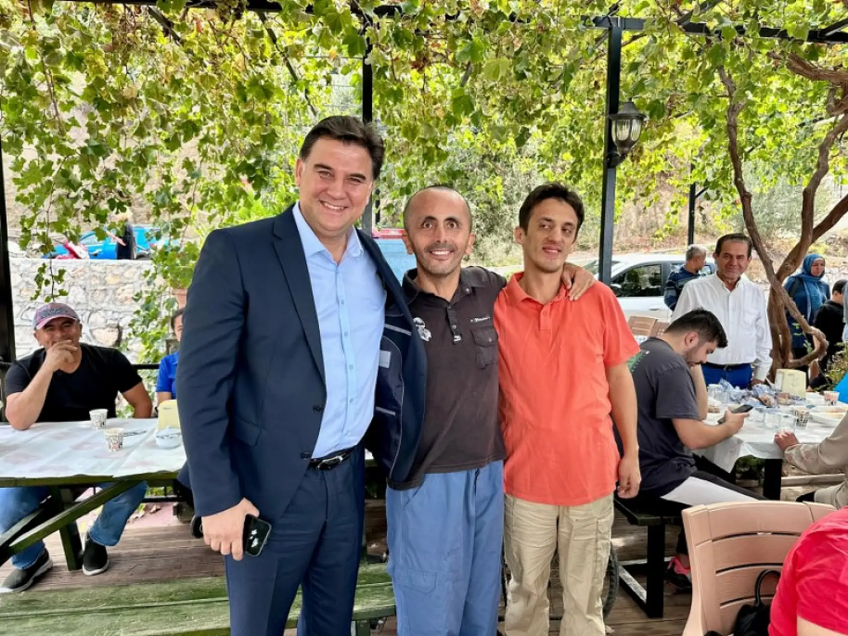 Başkan Karaca, Zihinsel Engellilerle Kahvaltıda Buluştu