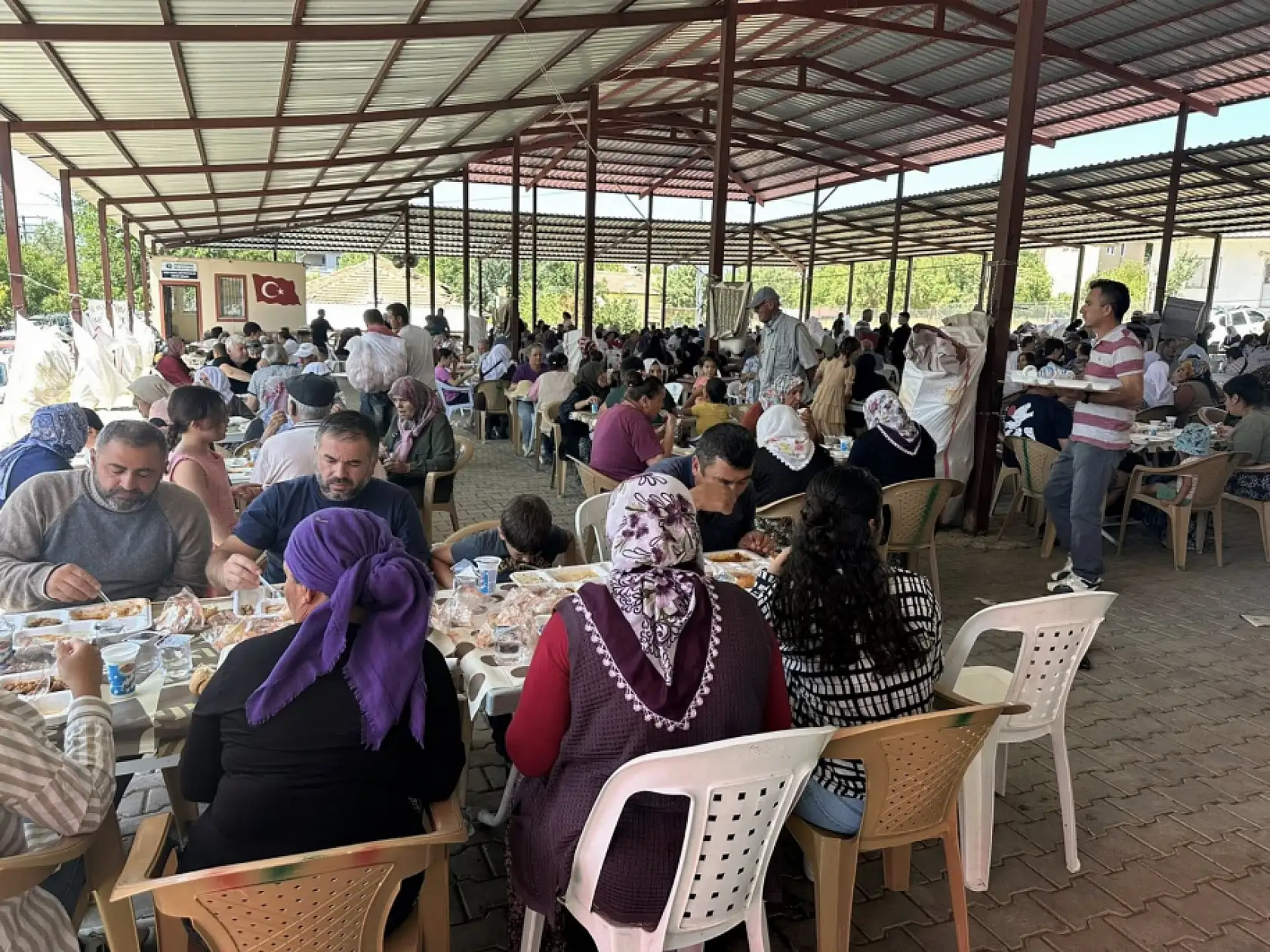 Seydikemer Yayla Kınık'ta Şükür Yemeği Düzenlendi