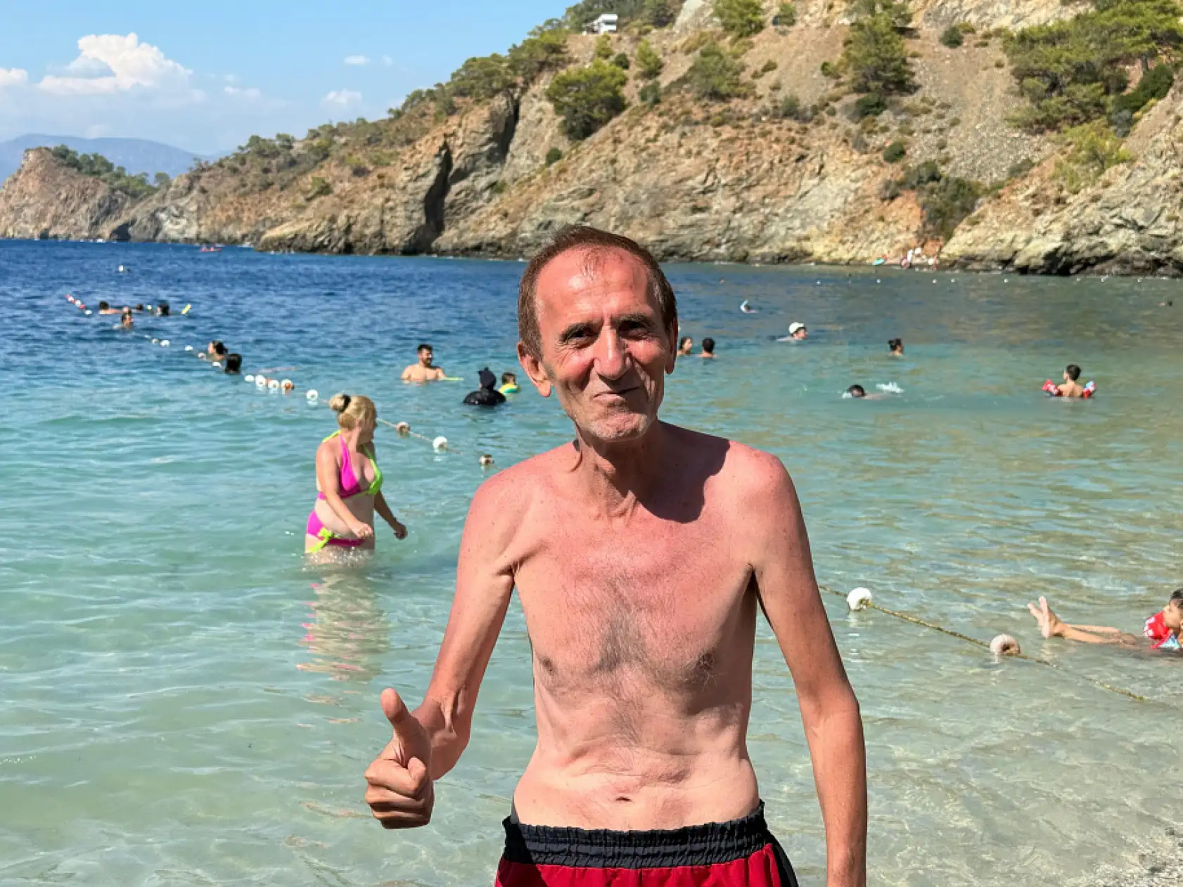 Eylül ayında Fethiye plajlarında turist yoğunluğu sürüyor