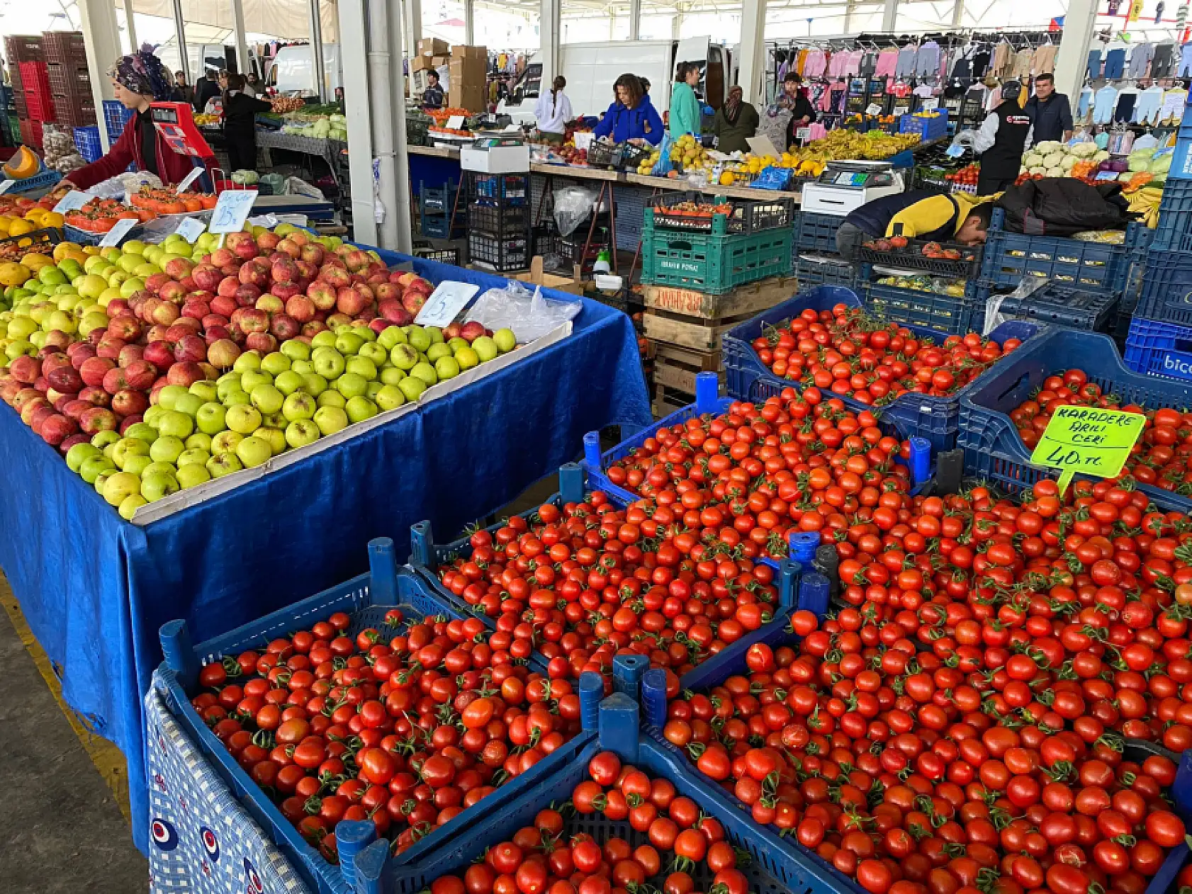Fethiye Cumartesi Pazarı Vatandaşın İlgi Odağı Oldu