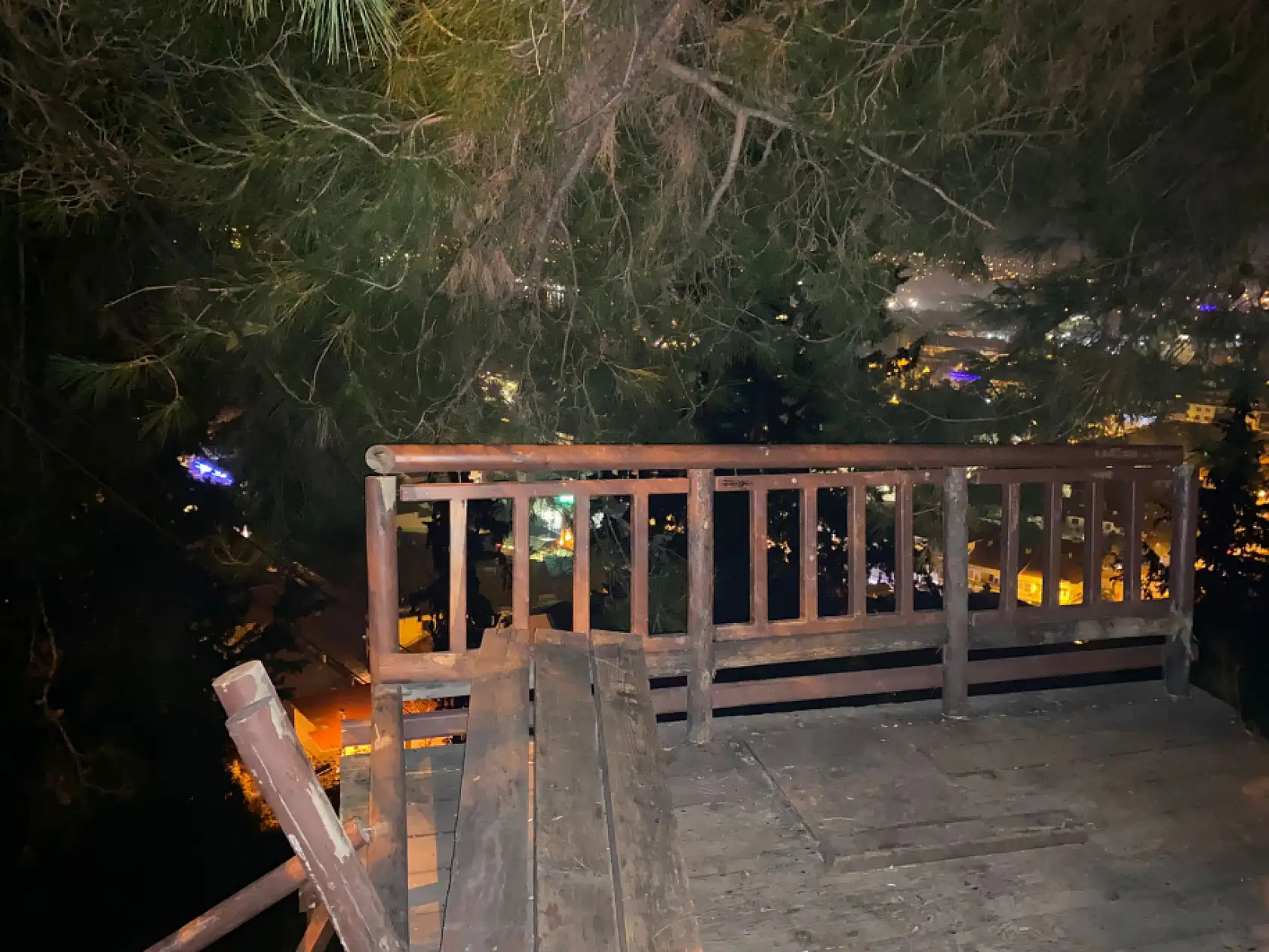 Âşıklar Tepesi'nin Durumu İçler Acısı