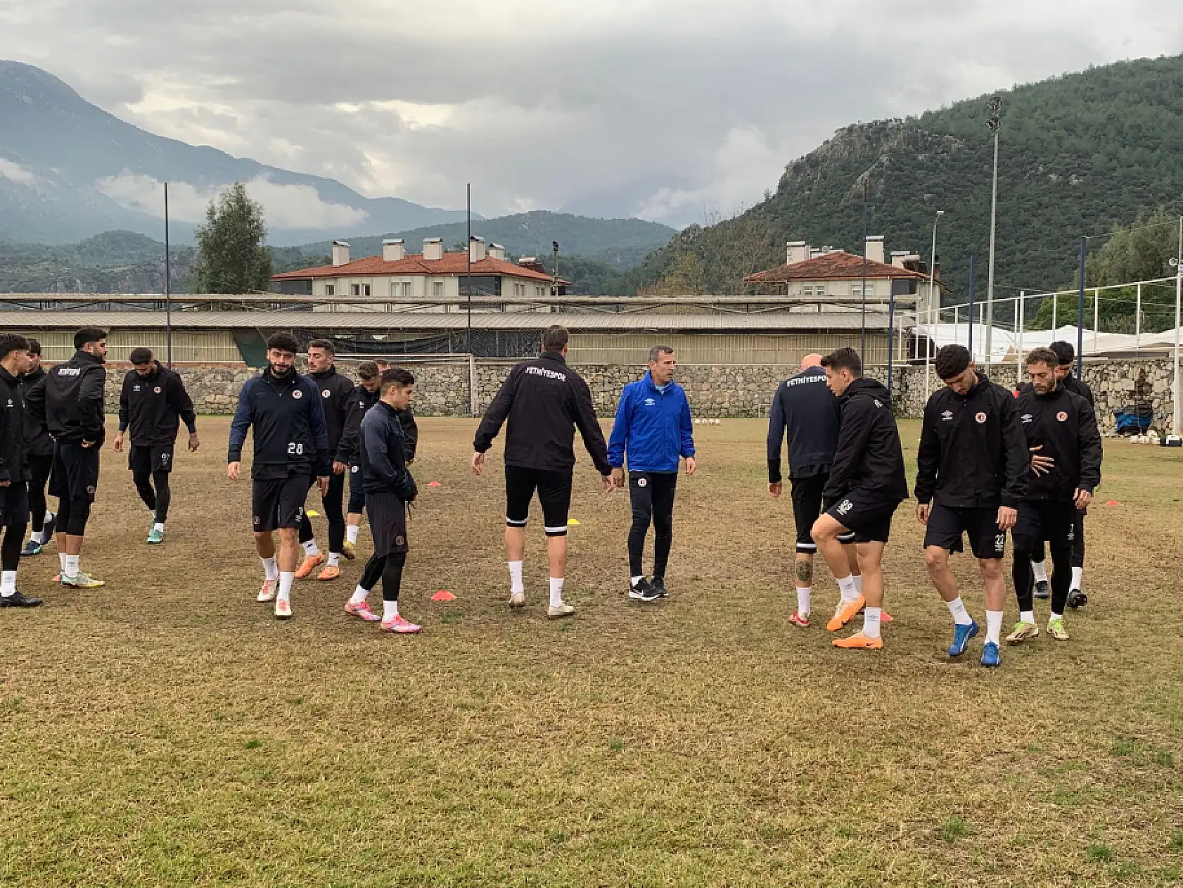 Fethiyespor'da İkinci Devre Mesaisi Başladı