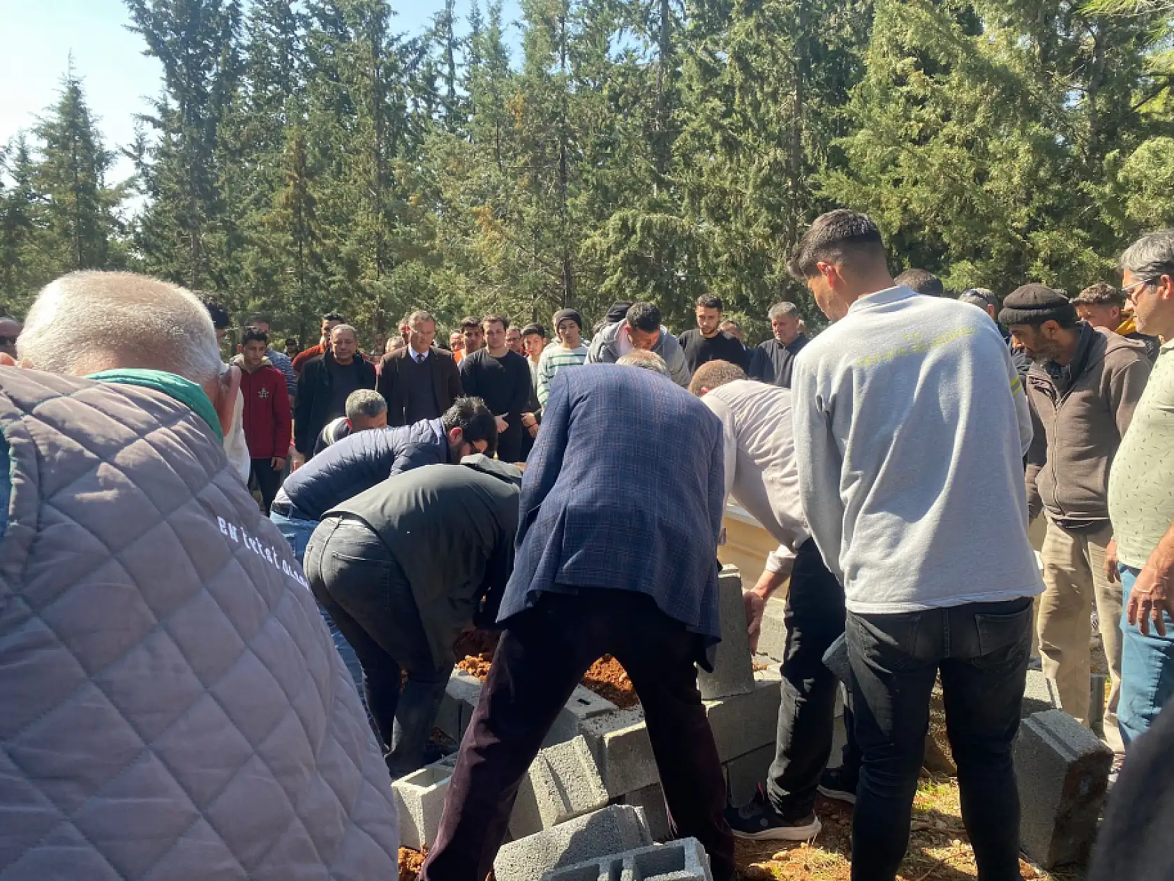 Fethiye'de trafik kazasında hayatını kaybeden 20 yaşındaki genç toprağa verildi