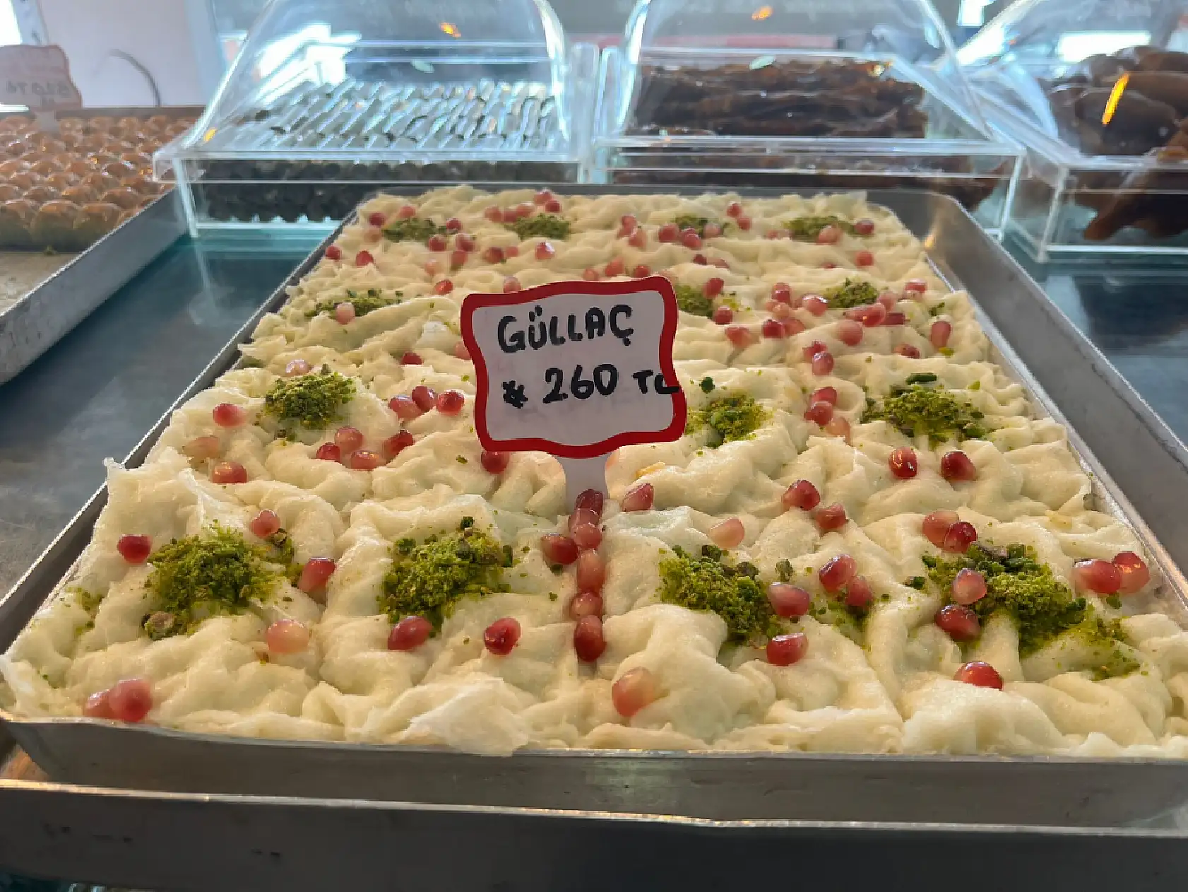 Fethiye'de tatlı fiyatları ne kadar oldu? Fethiyeliler ramazanda tatlı yiyebiliyor mu?