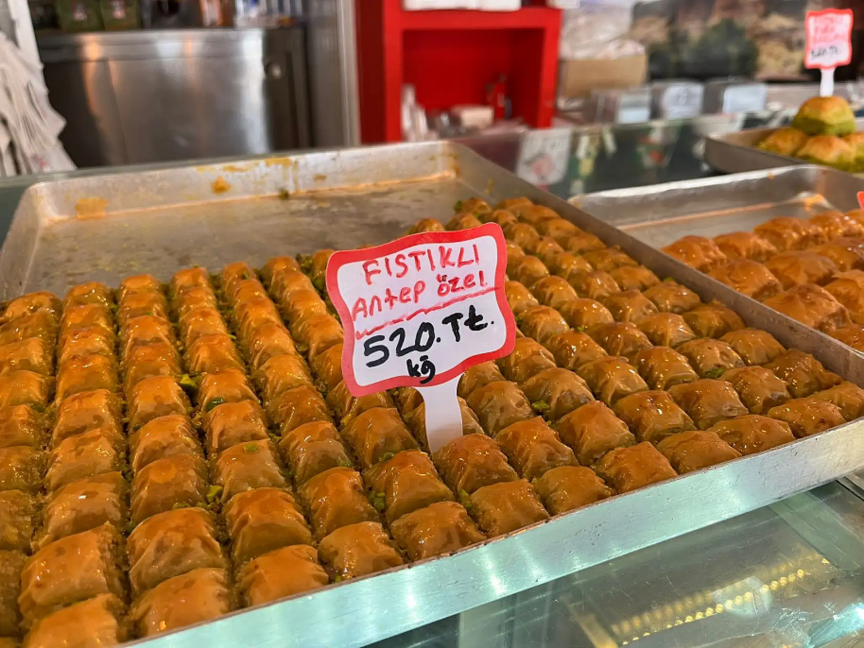 Fethiye'de tatlı fiyatları ne kadar oldu? Fethiyeliler ramazanda tatlı yiyebiliyor mu?