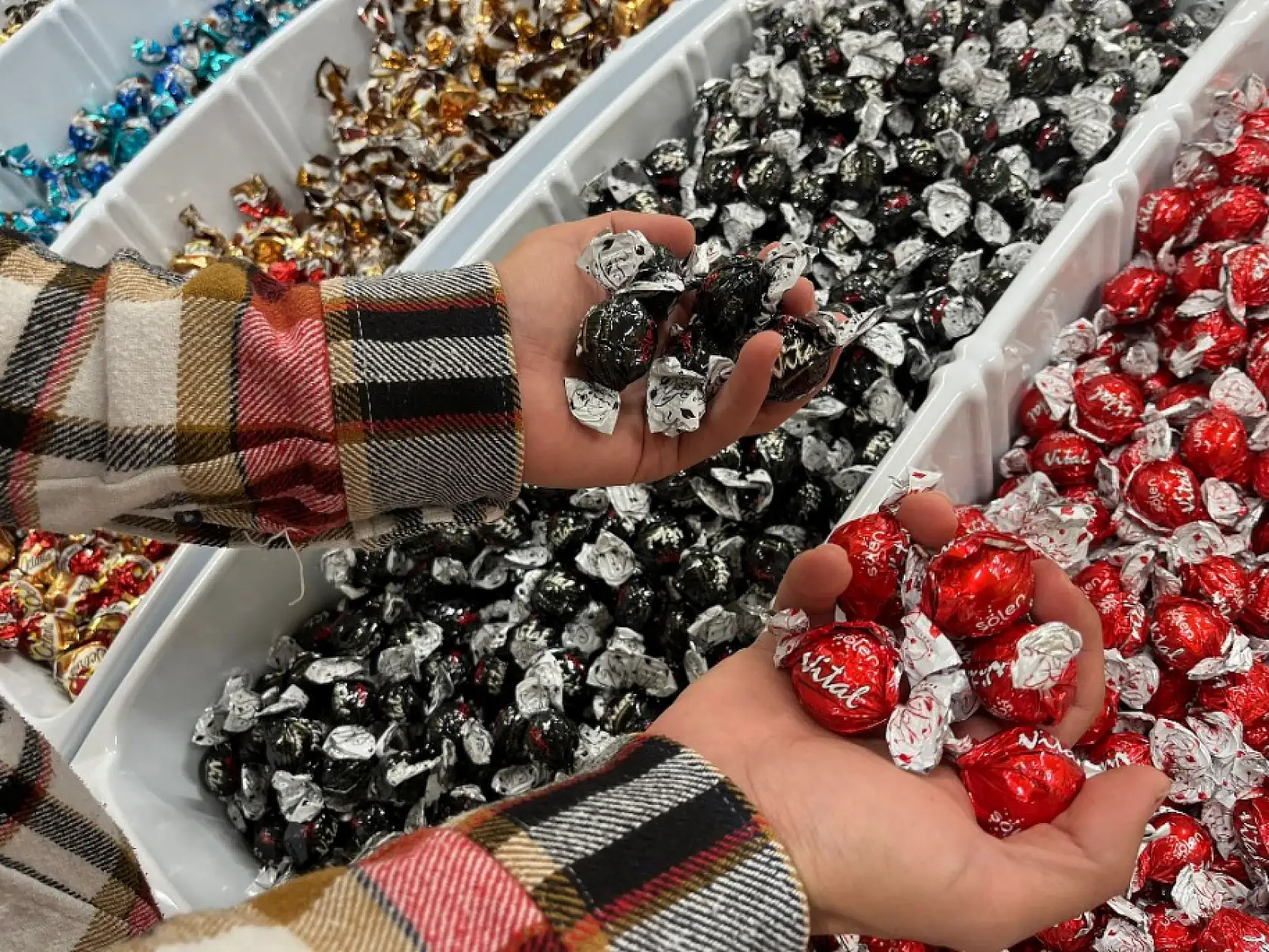 Fethiye'de bayram şekeri tezgâhlarda, Fiyatını duyan inanamadı