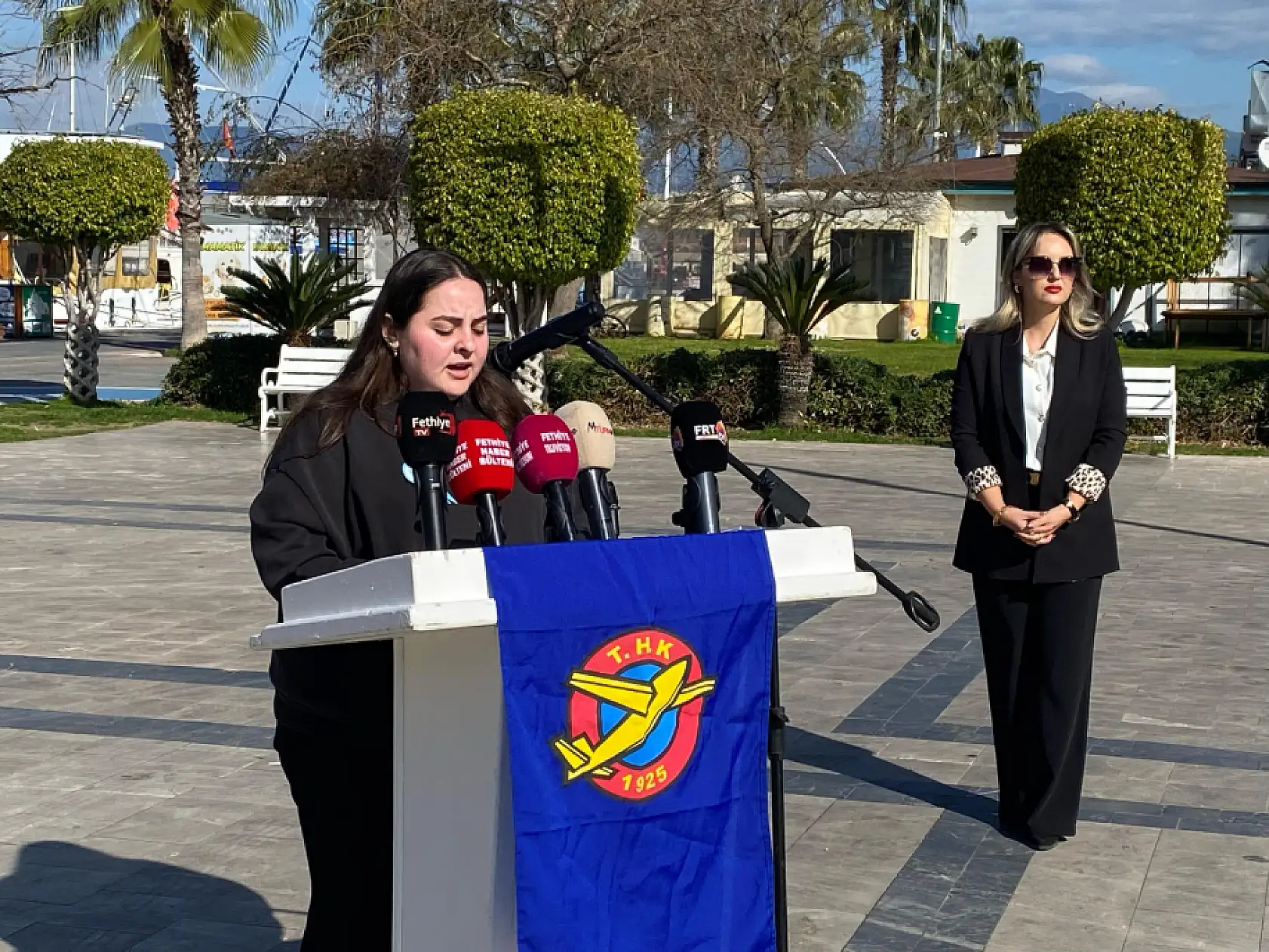 Fethiye'de Türk Hava Kurumu'nun 100. Yılı coşkuyla kutlandı: Gökyüzünde 100 Yıl