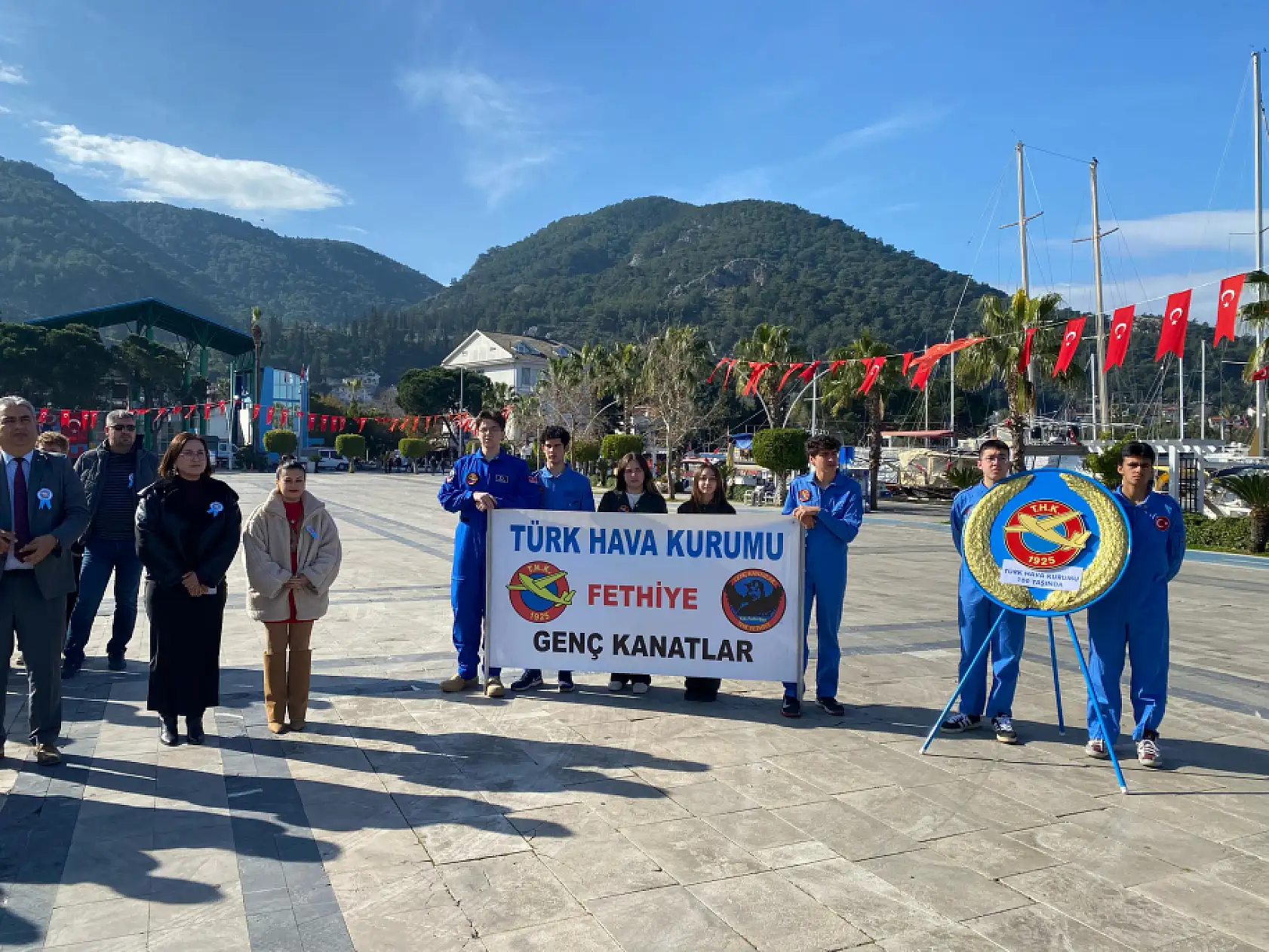 Fethiye'de Türk Hava Kurumu'nun 100. Yılı coşkuyla kutlandı: Gökyüzünde 100 Yıl