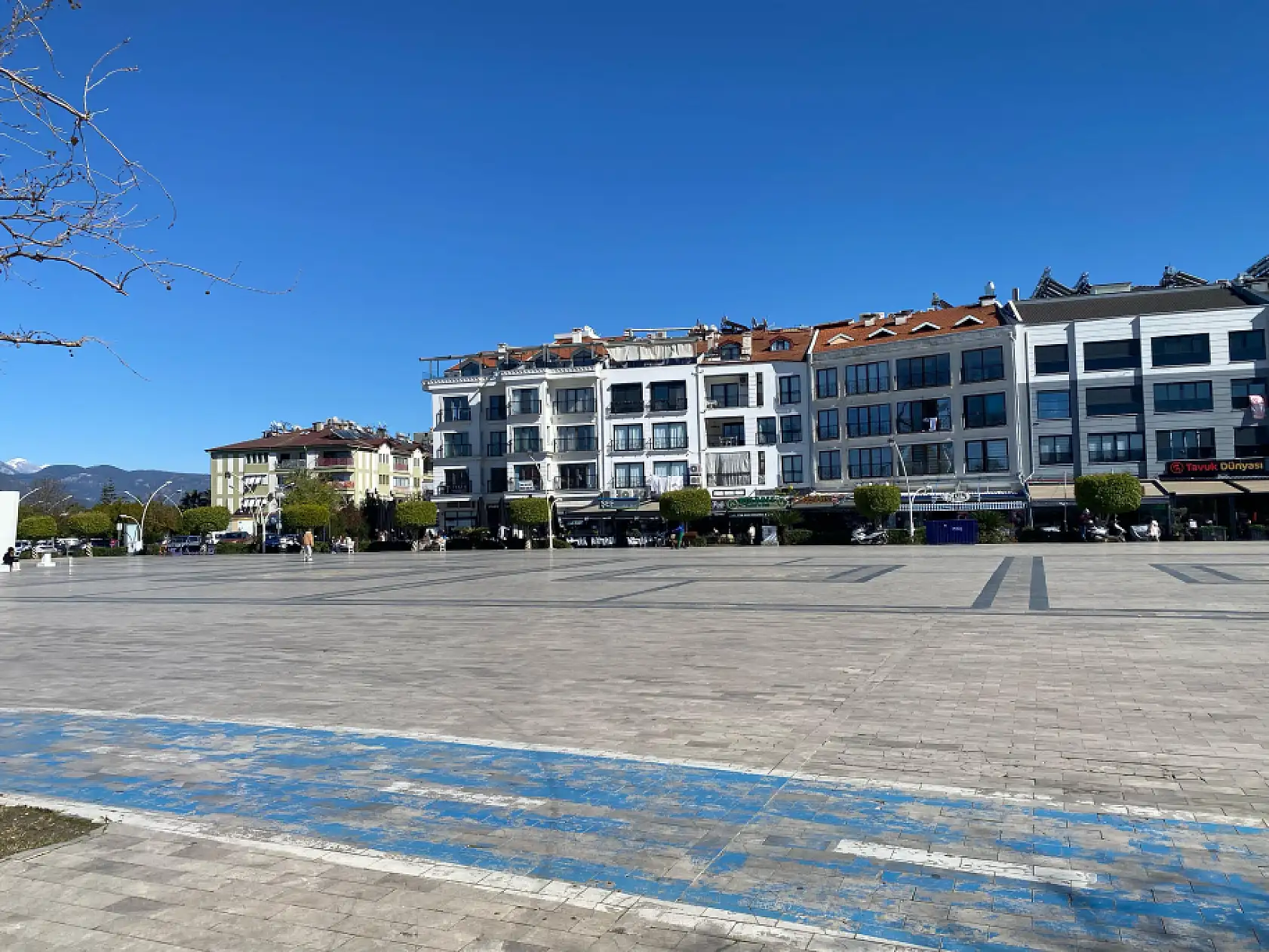 Havalar soğudu, Fethiye sahilleri bomboş kaldı